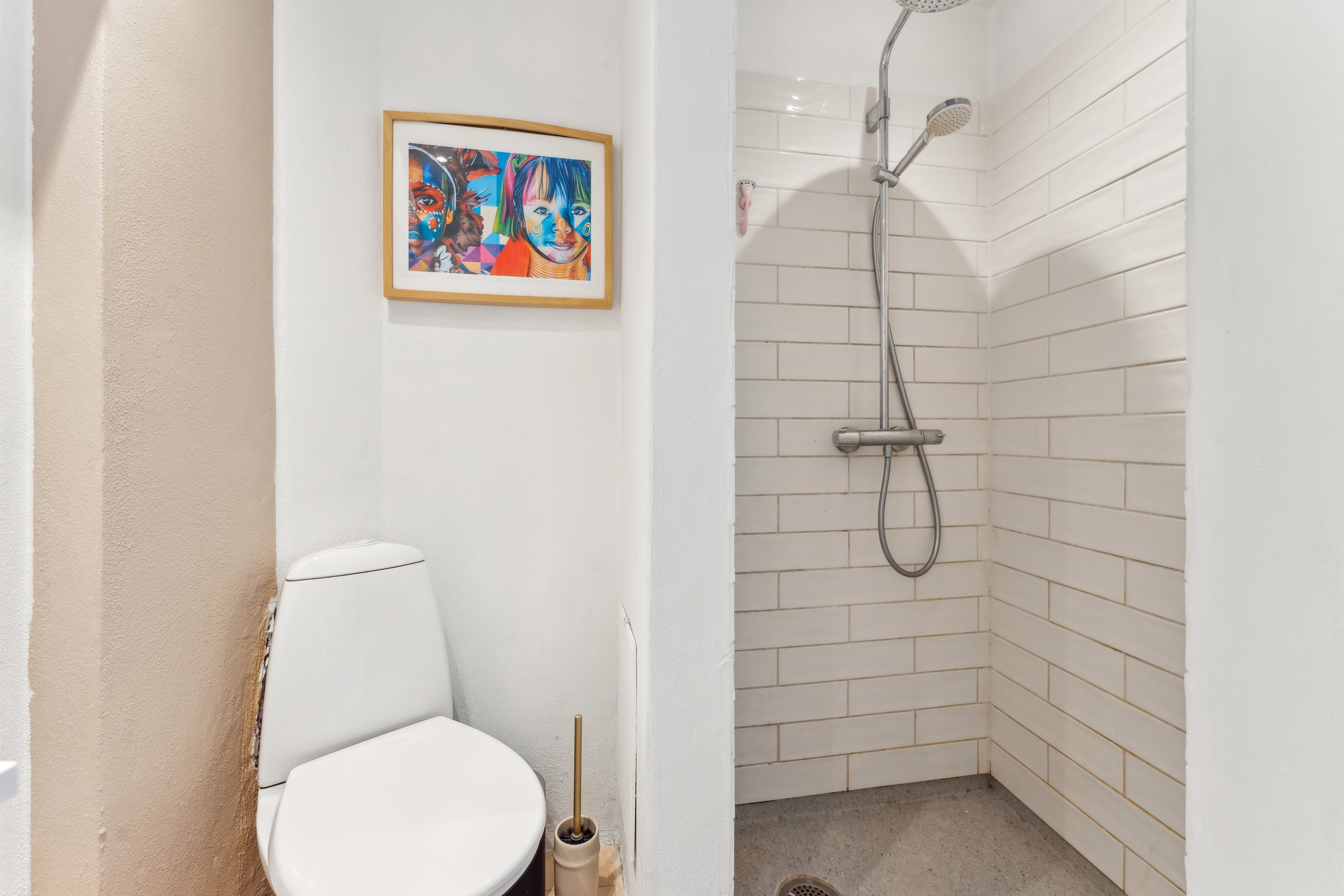 Fremhævet badeværelse billede i fuldskærmstilstand. Billede af Fredensgade 6A, 3., 8900 Randers C