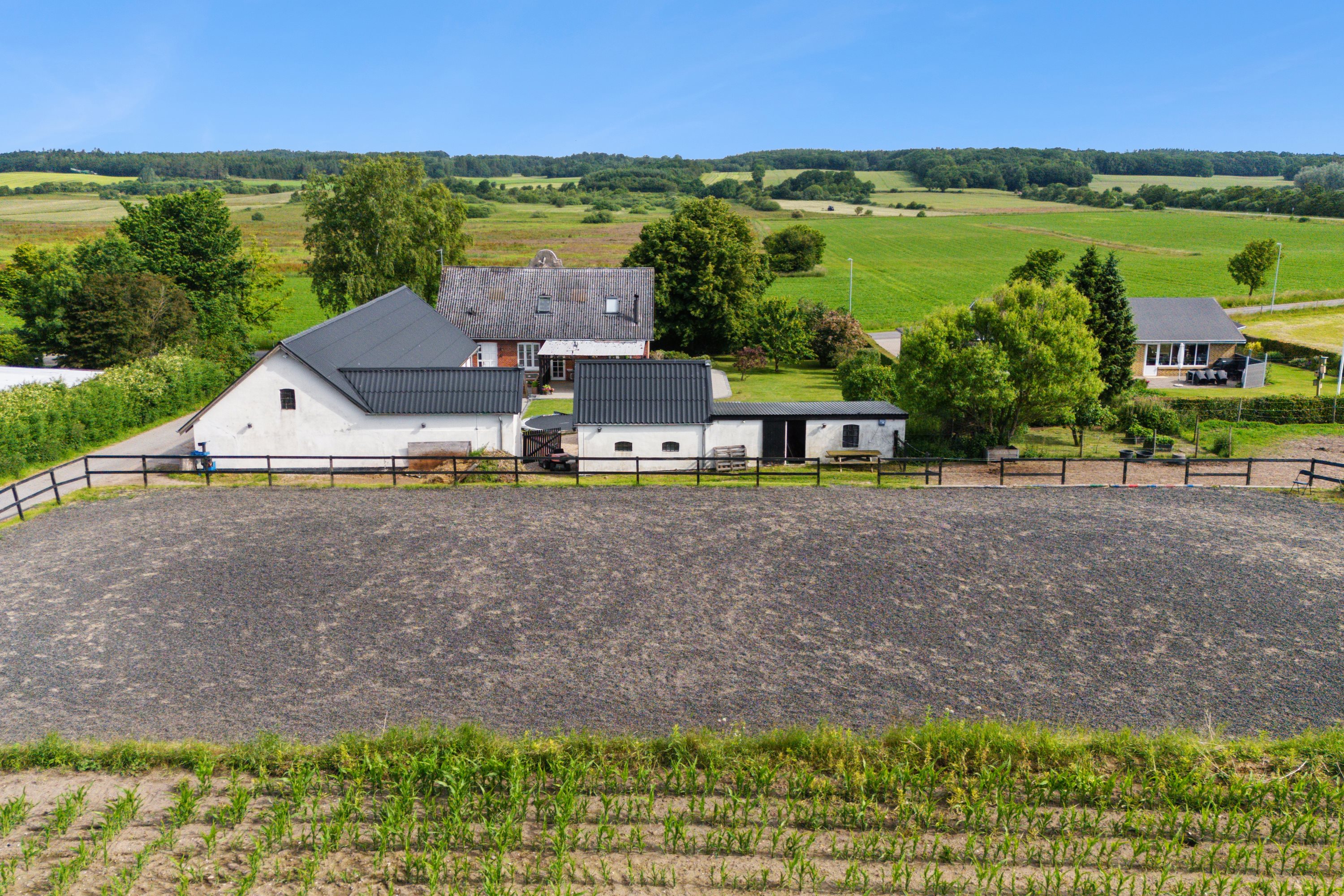 Fremhævet luftfoto billede i fuldskærmstilstand. Billede af Bygaden 5, Kastbjerg, 8970 Havndal