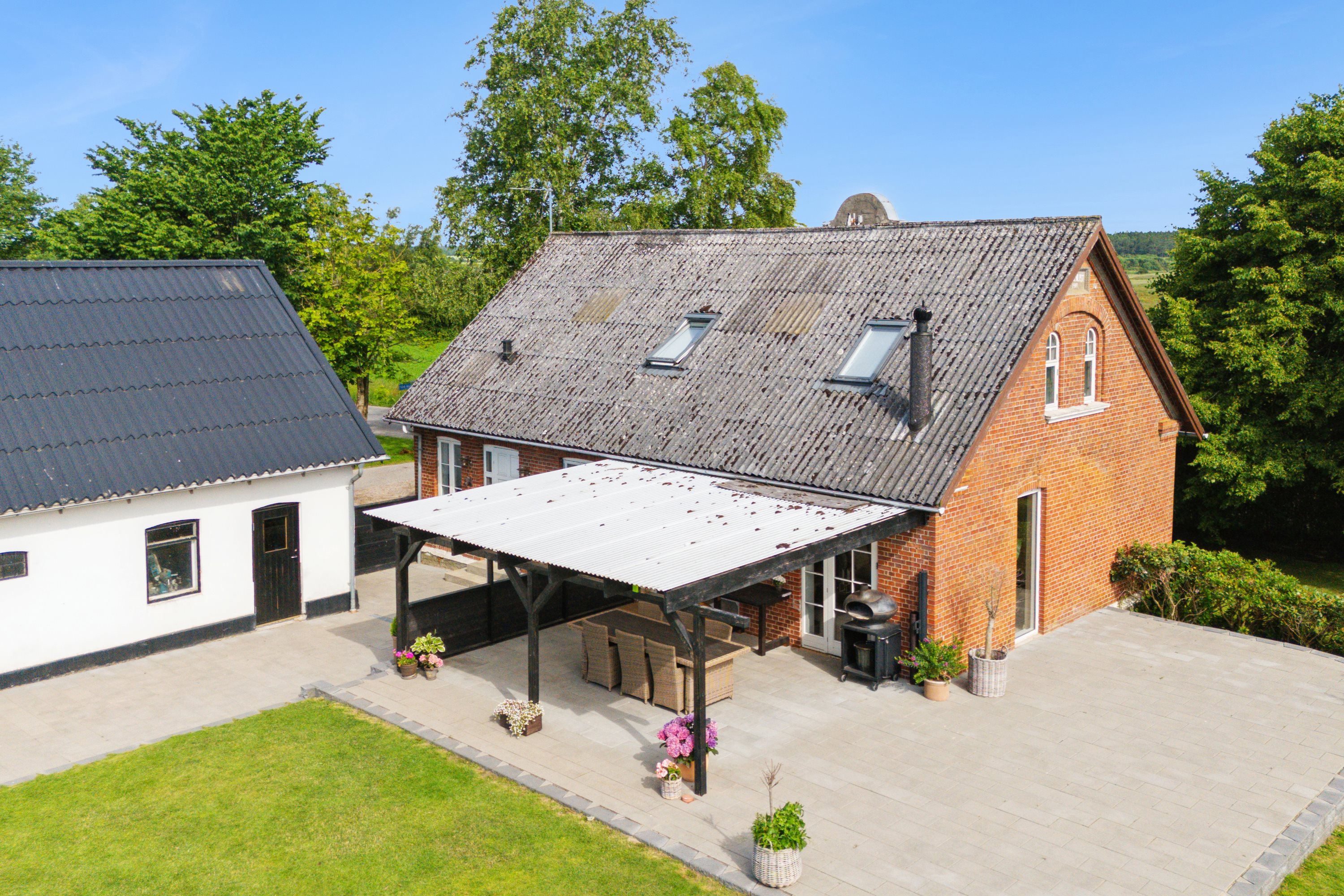 Fremhævet ejendom 1 billede i fuldskærmstilstand. Billede af Bygaden 5, Kastbjerg, 8970 Havndal