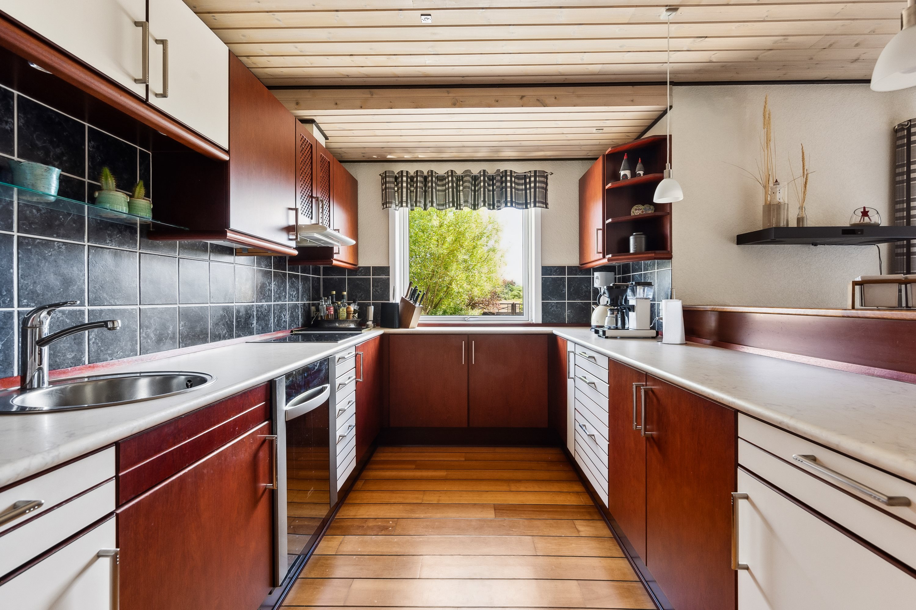 Miniaturebillede 1: køkken. Billede af Løkkensvej 837, Vittrup, 9480 Løkken