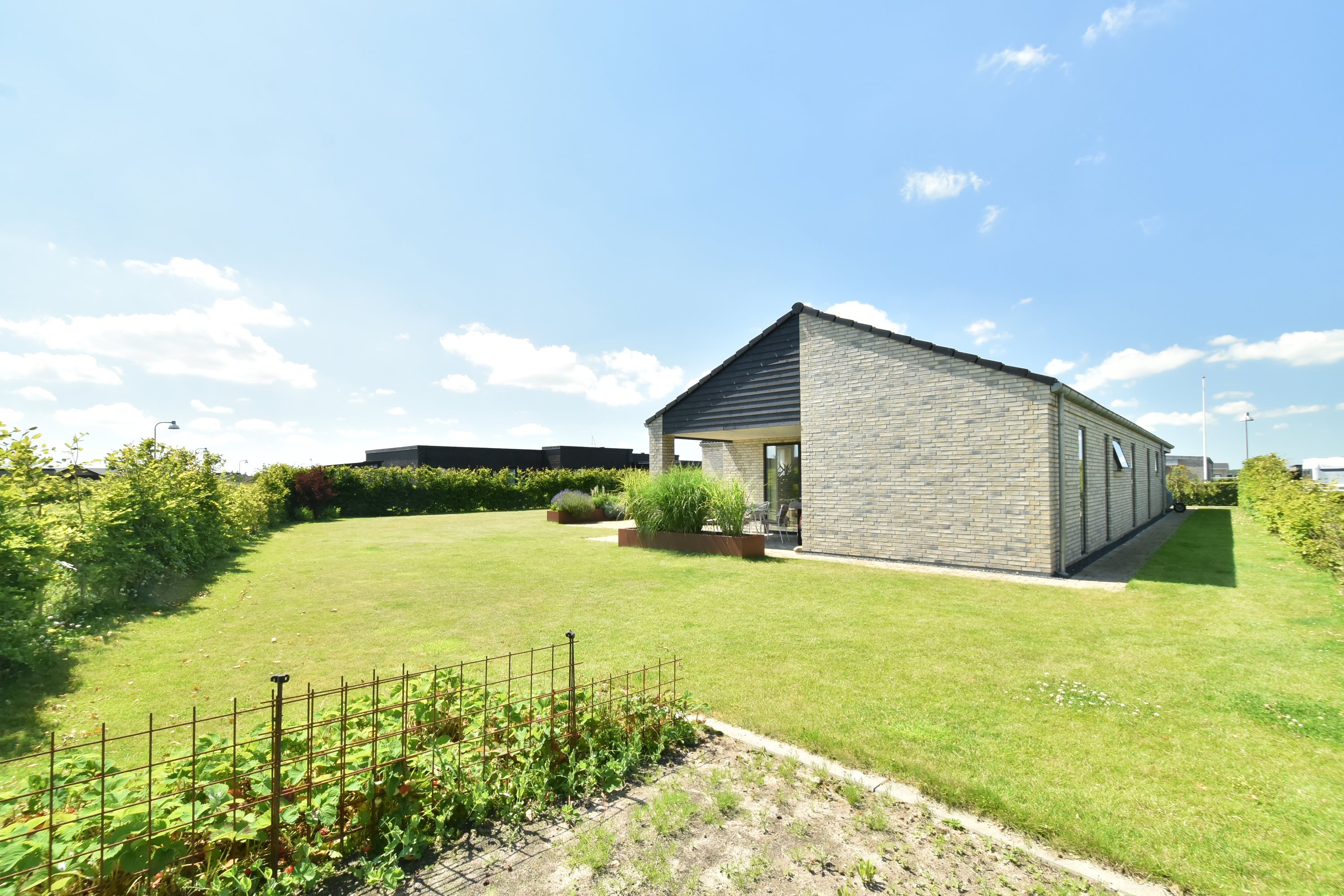 Fremhævet ejendommen billede i fuldskærmstilstand. Billede af Ørskovbakken 31, Snejbjerg, 7400 Herning