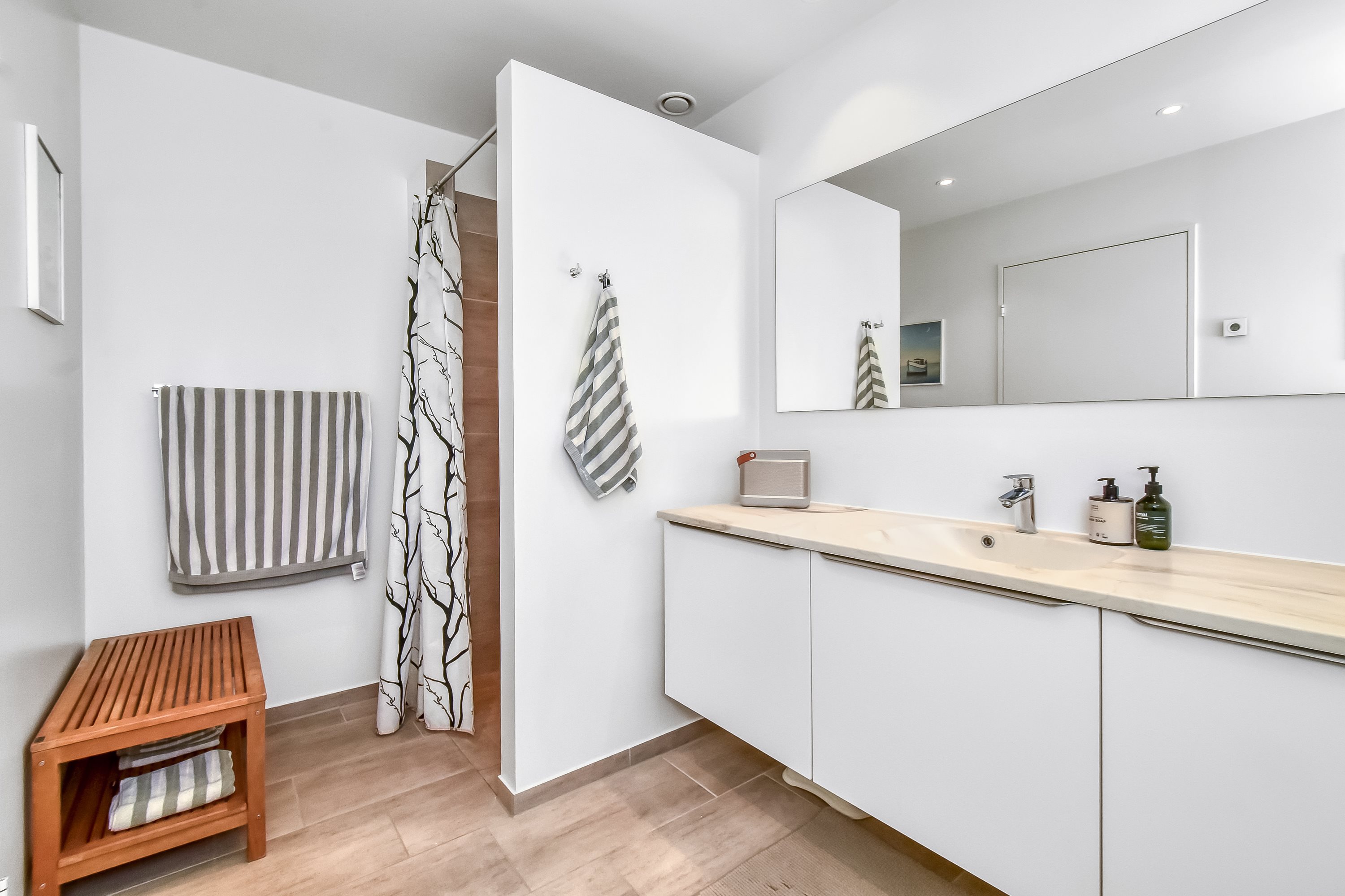 Fremhævet badeværelse billede i fuldskærmstilstand. Billede af Ørskovbakken 31, Snejbjerg, 7400 Herning