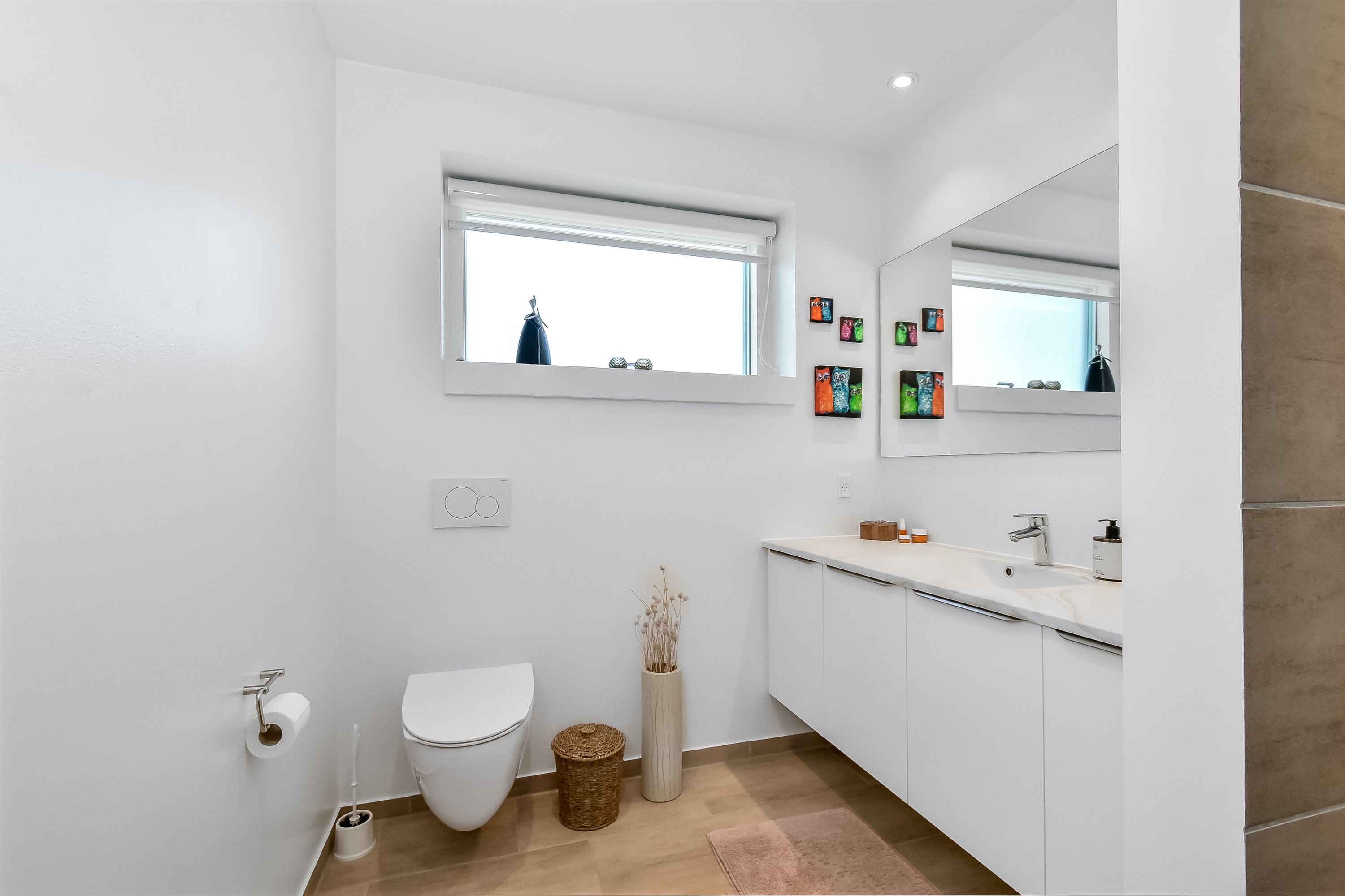 Fremhævet badeværelse billede i fuldskærmstilstand. Billede af Ørskovbakken 31, Snejbjerg, 7400 Herning