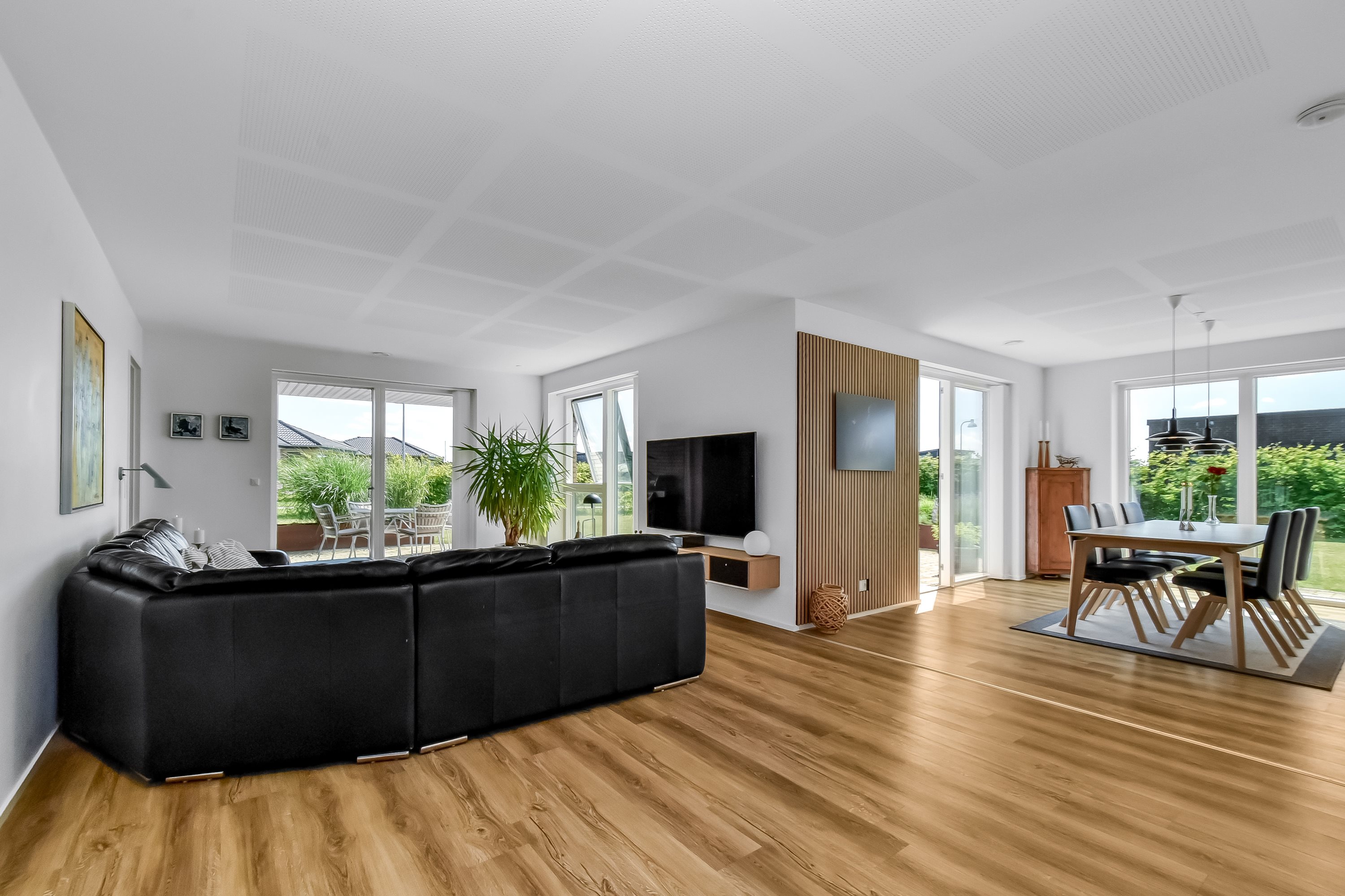 Fremhævet stue billede i fuldskærmstilstand. Billede af Ørskovbakken 31, Snejbjerg, 7400 Herning