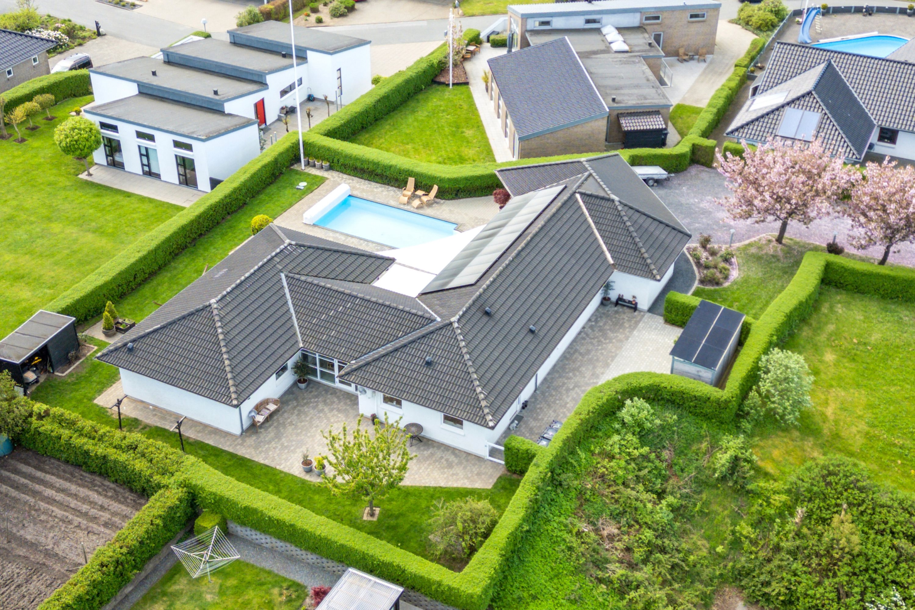 Fremhævet luftfoto billede i fuldskærmstilstand. Billede af Brunbjergparken 89, Løjt Kirkeby, 6200 Aabenraa