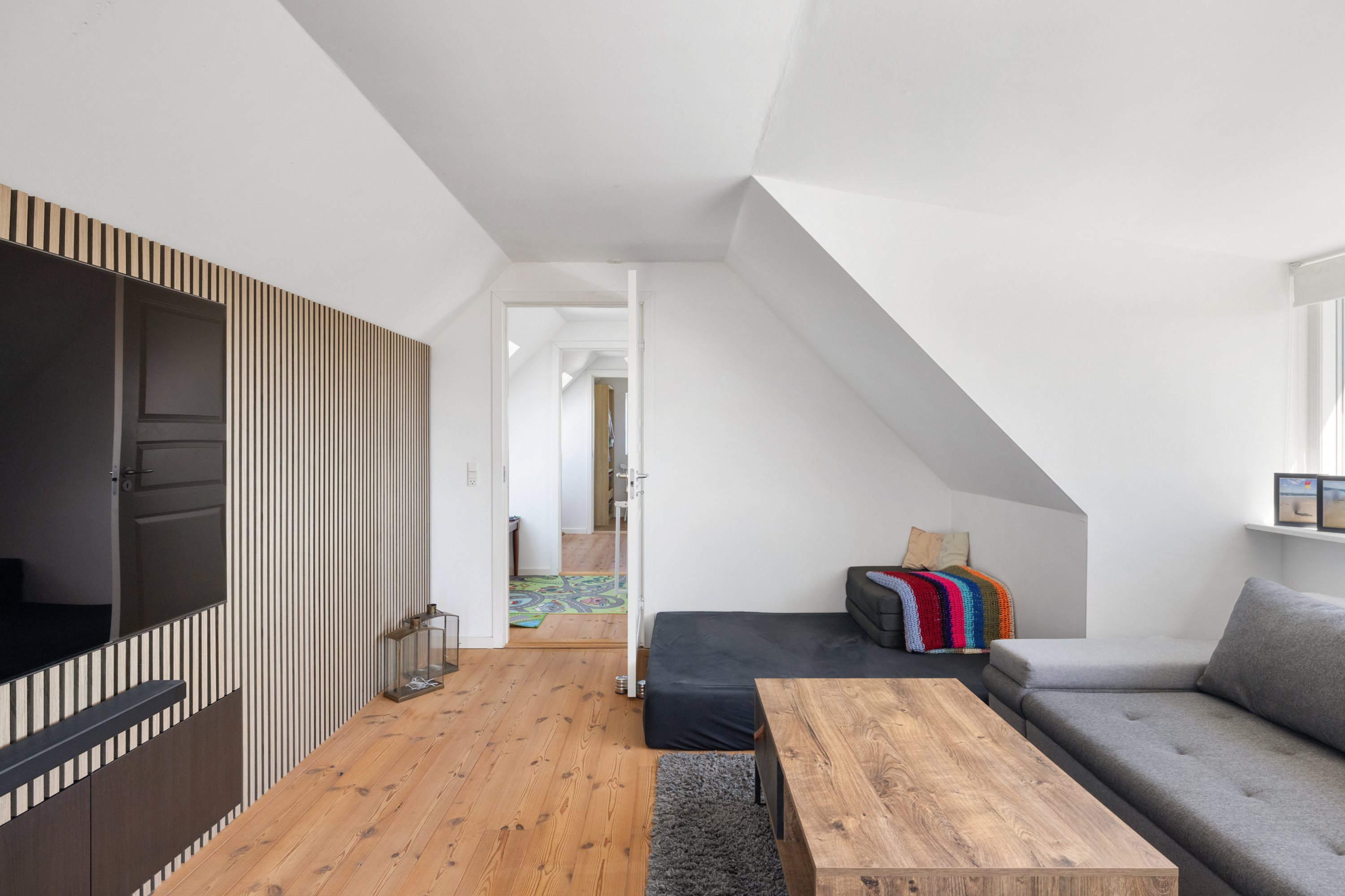 Fremhævet  billede i fuldskærmstilstand. Billede af Geding Byvej 11, Geding, 8381 Tilst