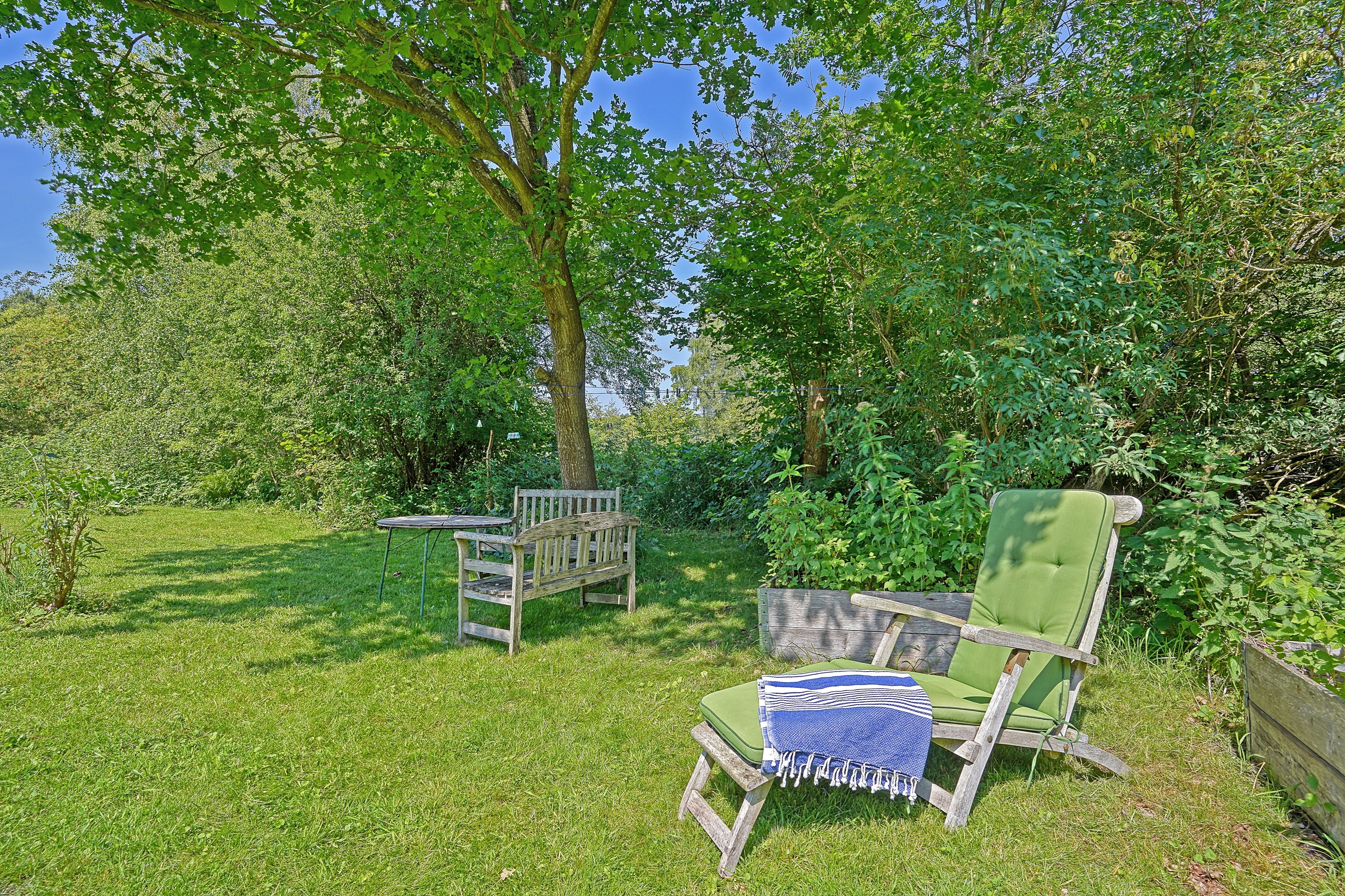 Fremhævet terrasse billede i fuldskærmstilstand. Billede af Ræveskiftet 15, 3100 Hornbæk