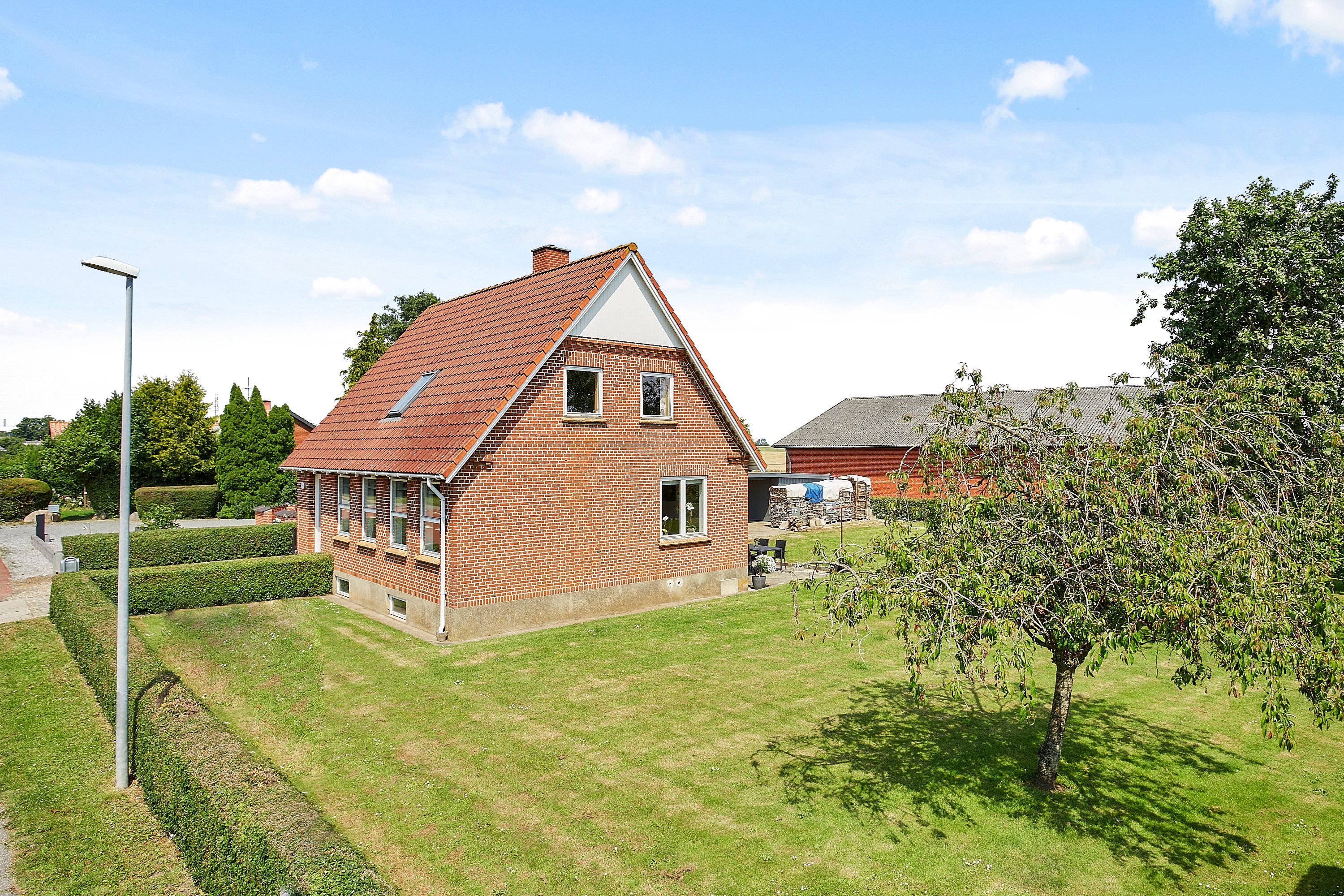 Fremhævet  billede i fuldskærmstilstand. Billede af Barrit Langgade 129, 7150 Barrit