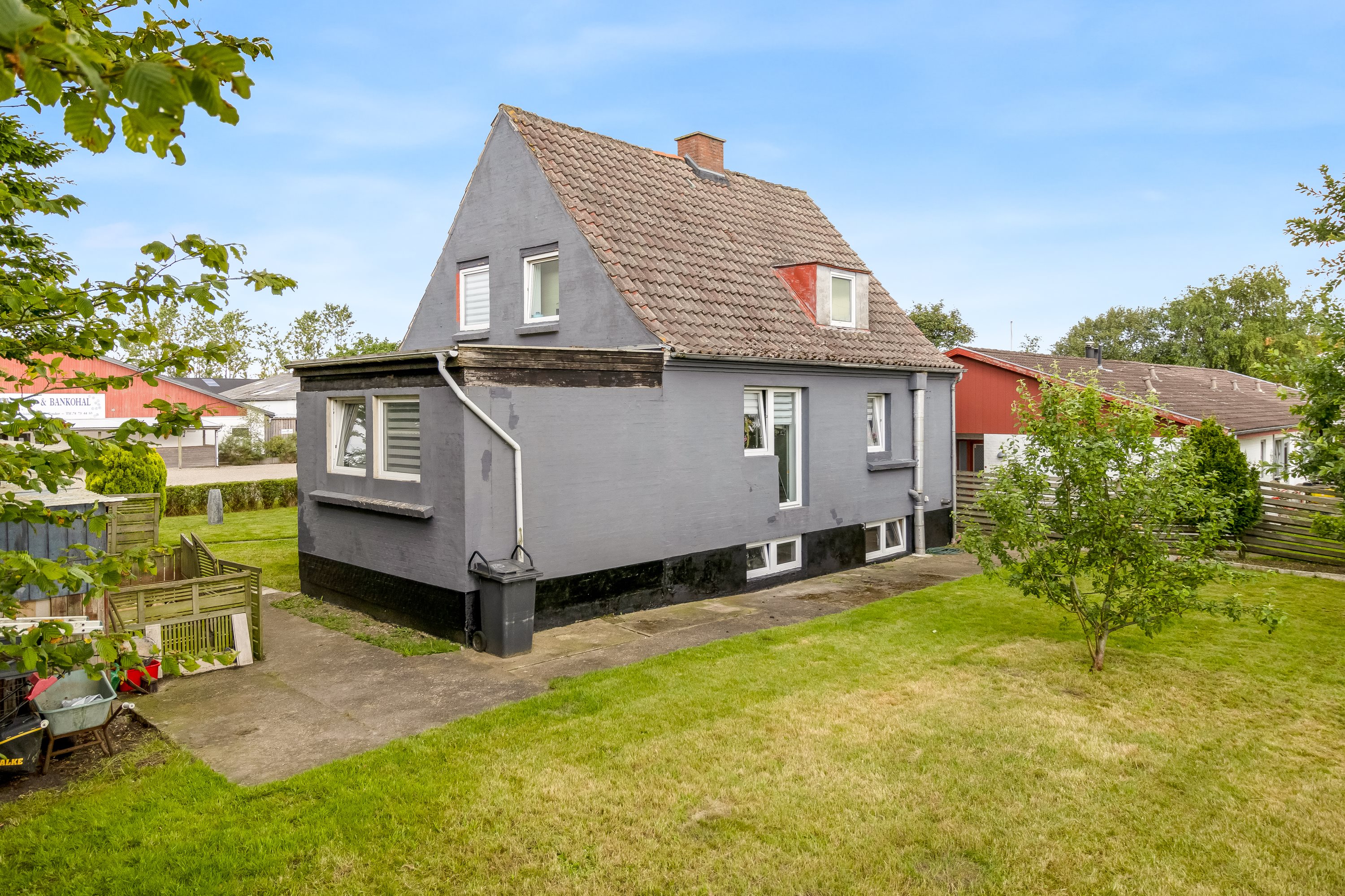 Fremhævet facade billede i fuldskærmstilstand. Billede af Hostrupvej 13A, Jejsing, 6270 Tønder