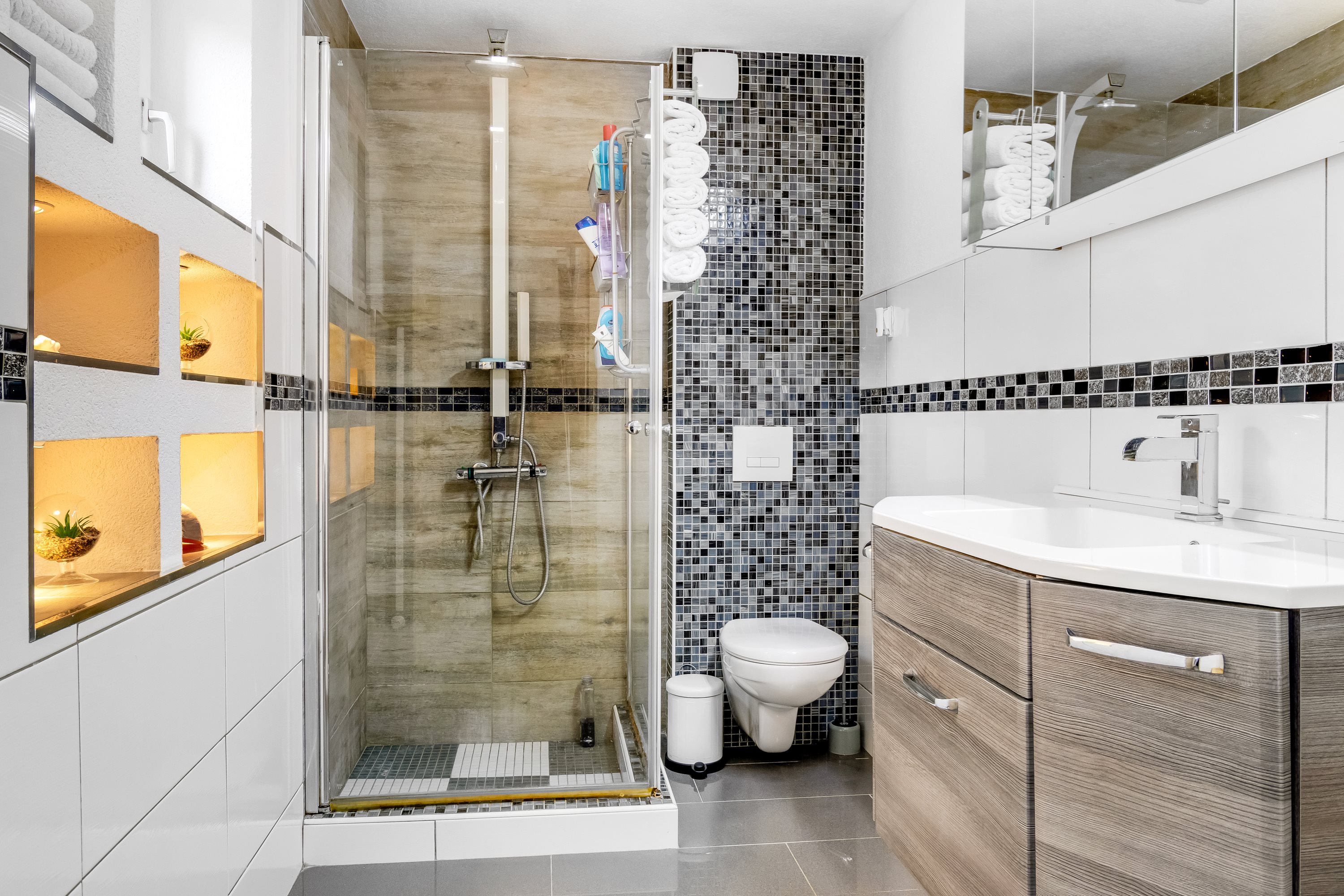 Fremhævet badeværelse billede i fuldskærmstilstand. Billede af Hostrupvej 13A, Jejsing, 6270 Tønder