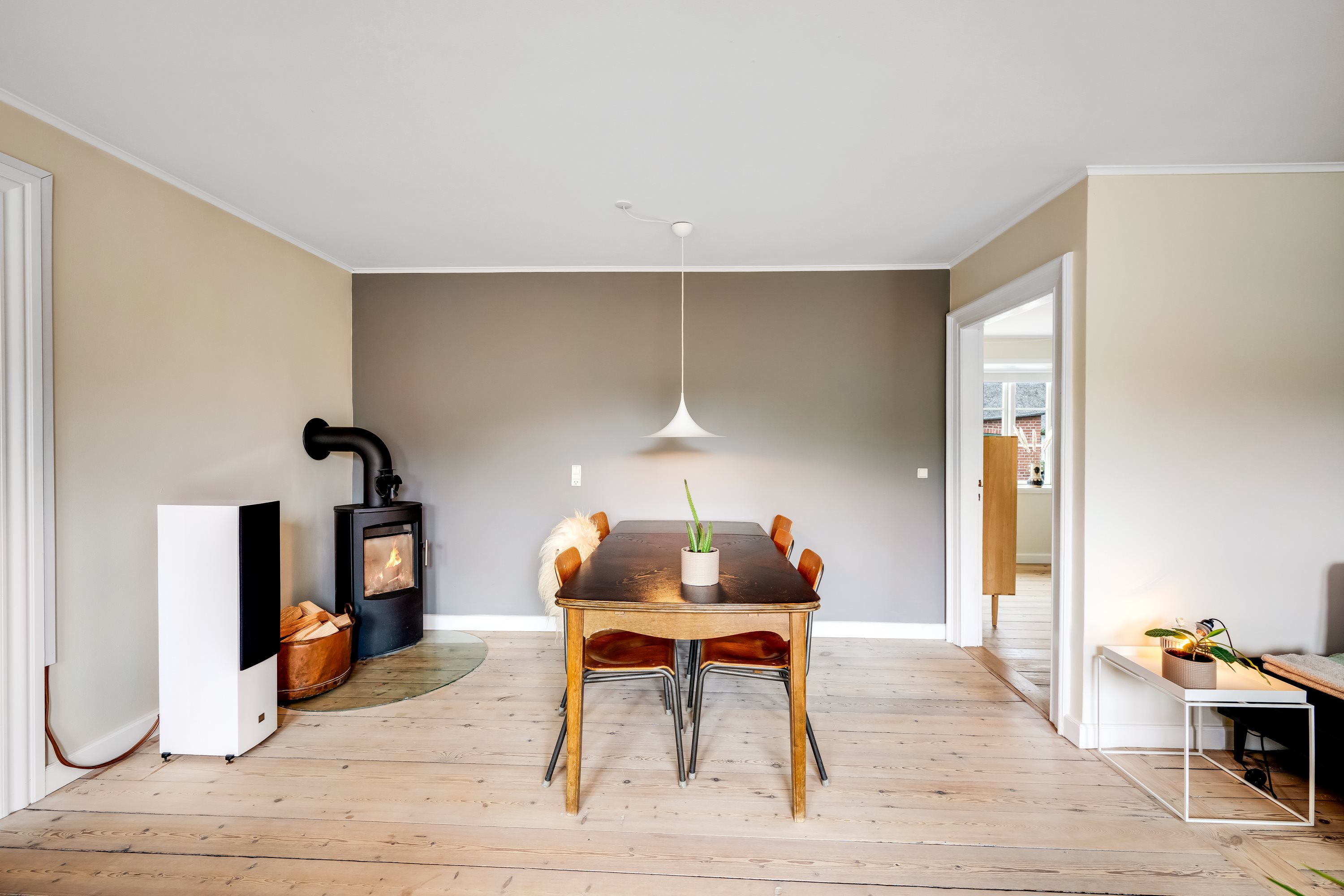 Fremhævet stue billede i fuldskærmstilstand. Billede af Th. Schmidts Vej 2, Nordby, 6720 Fanø