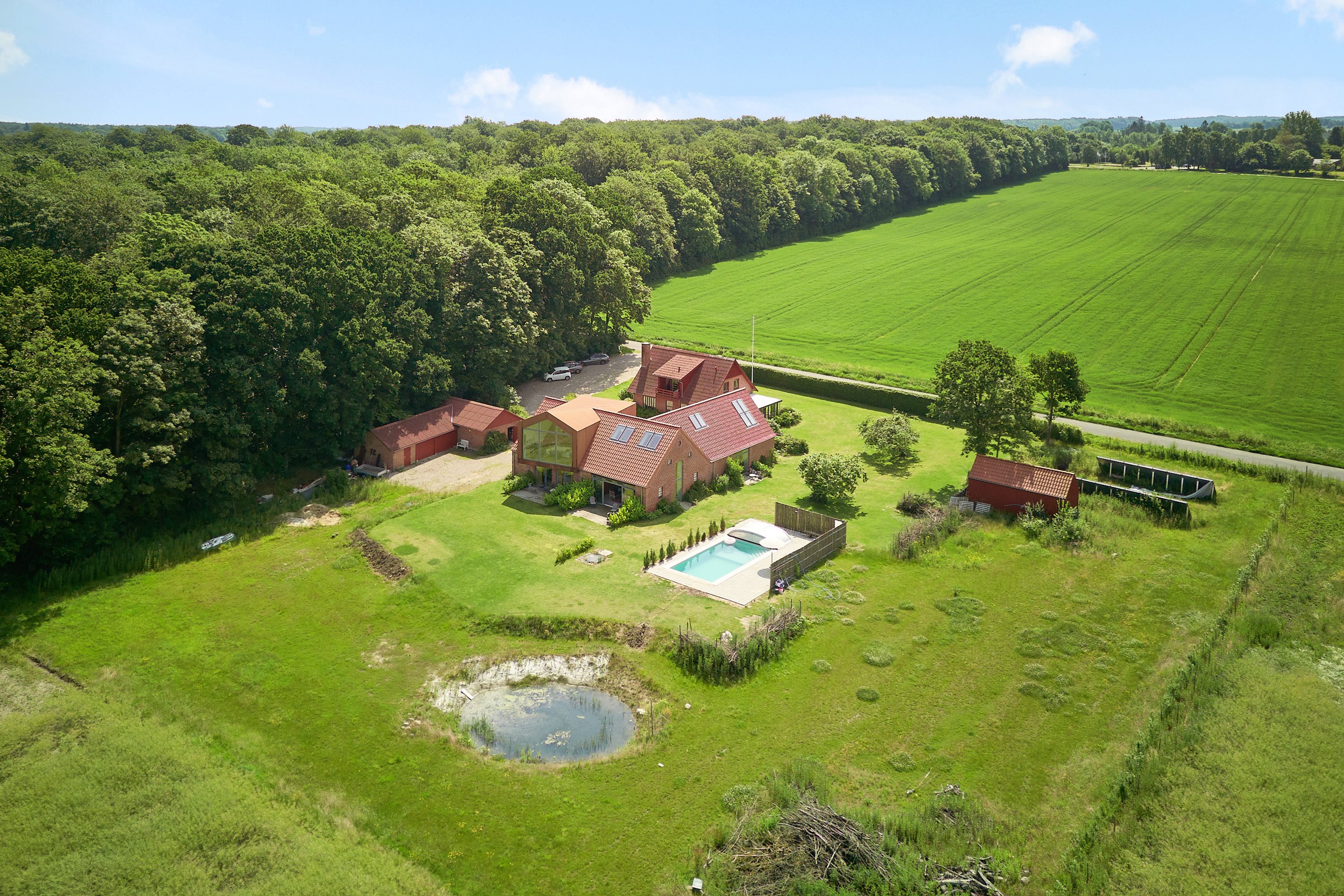 Fremhævet  billede i fuldskærmstilstand. Billede af Boller Slotsvej 28, 8700 Horsens