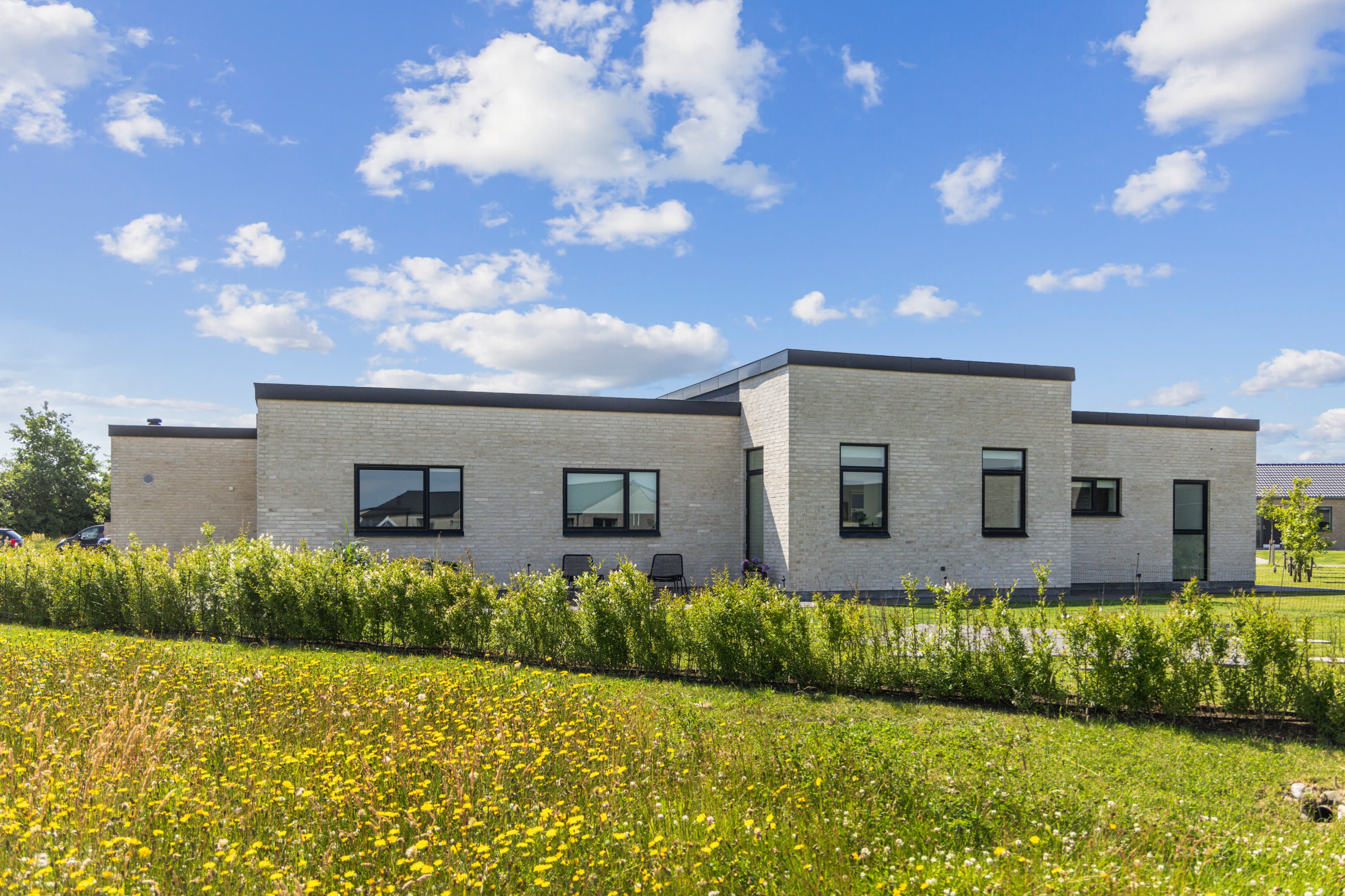 Fremhævet ejendom 1 billede i fuldskærmstilstand. Billede af Solskins Alle 14, 9440 Aabybro