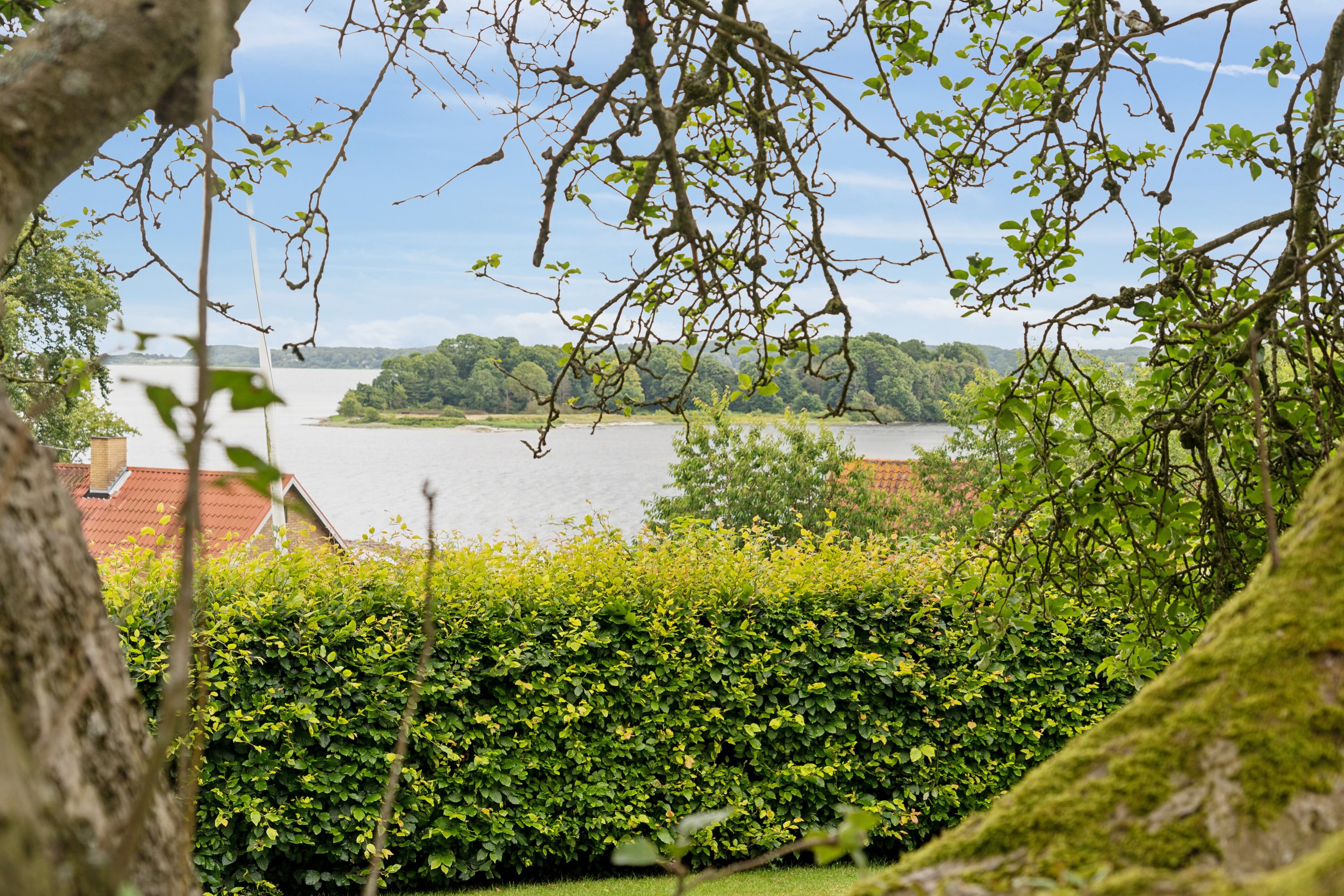 Fremhævet havudsigt billede i fuldskærmstilstand. Billede af Sønderhavvej 17, Sønderhav, 6340 Kruså