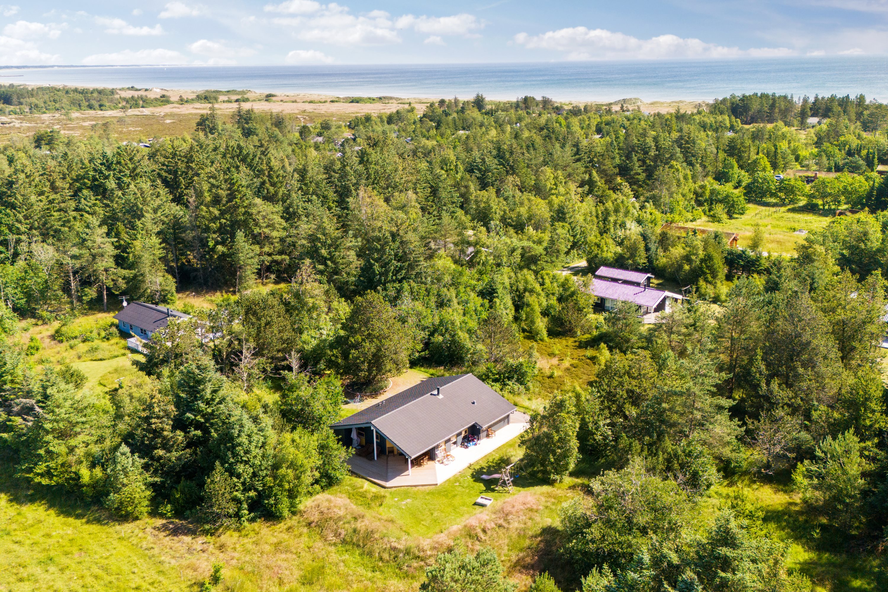 Fremhævet luftfoto billede i fuldskærmstilstand. Billede af Tranebærvej 17, Napstjært, 9981 Jerup