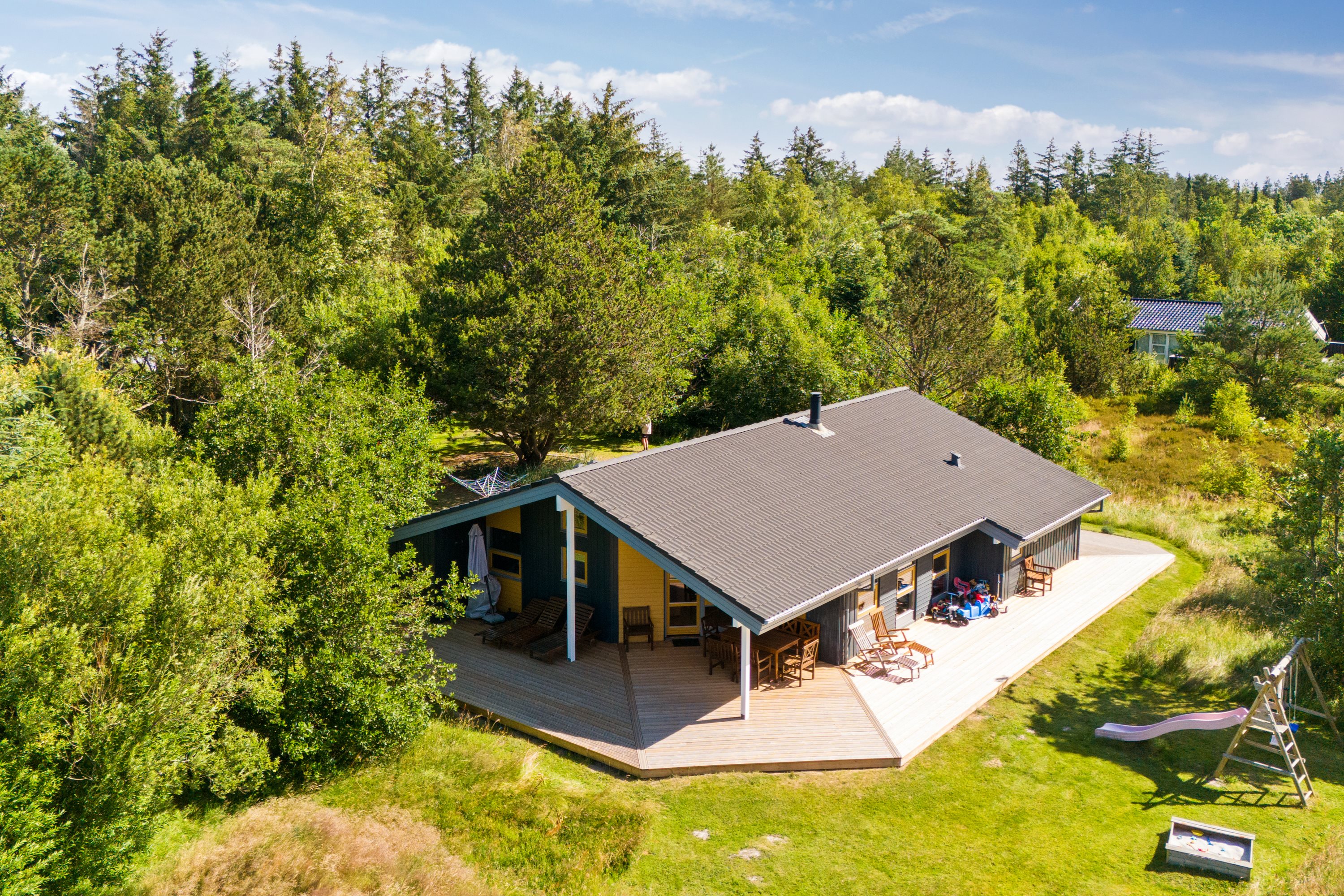 Fremhævet ejendom 1 billede i fuldskærmstilstand. Billede af Tranebærvej 17, Napstjært, 9981 Jerup