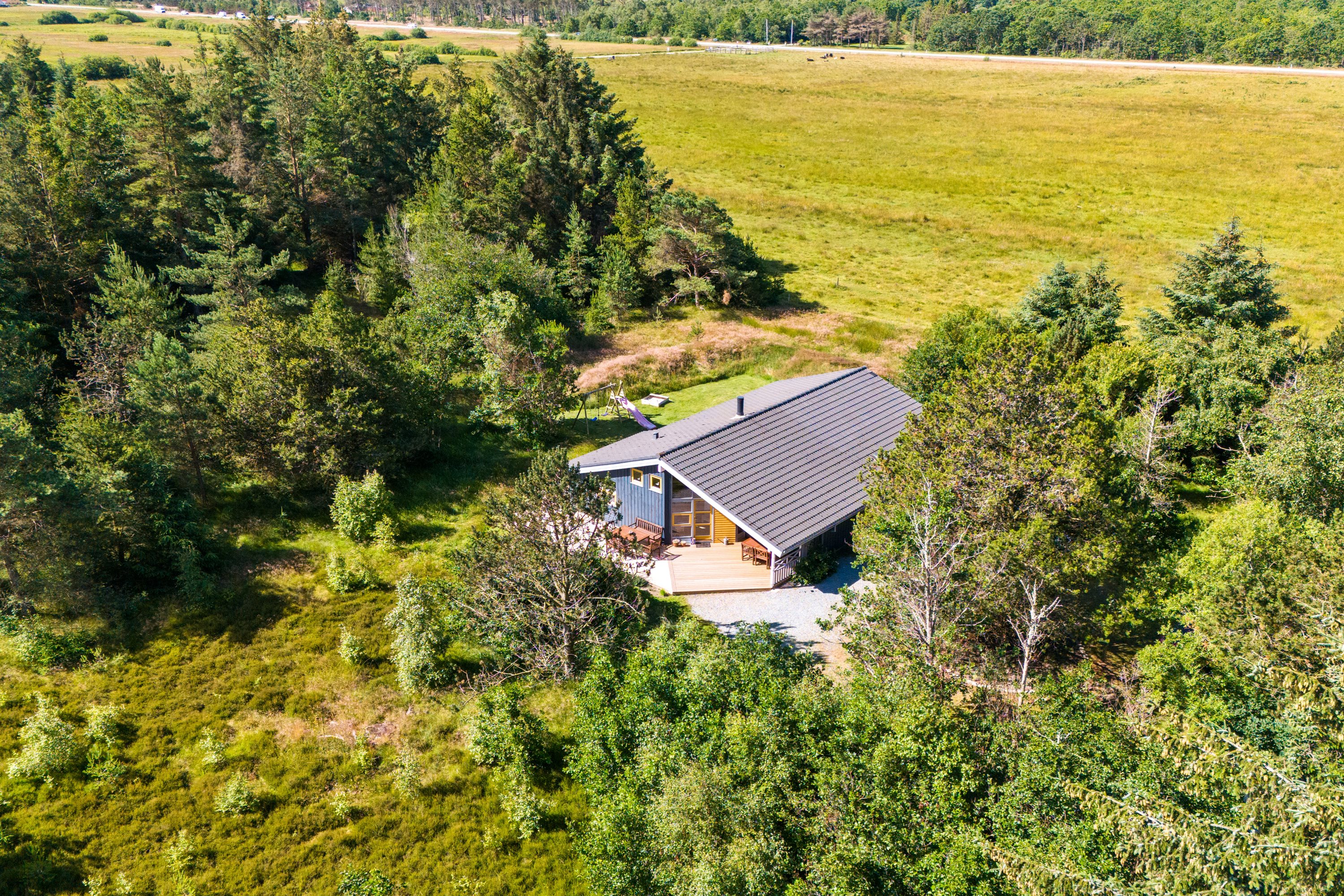 Fremhævet luftfoto billede i fuldskærmstilstand. Billede af Tranebærvej 17, Napstjært, 9981 Jerup