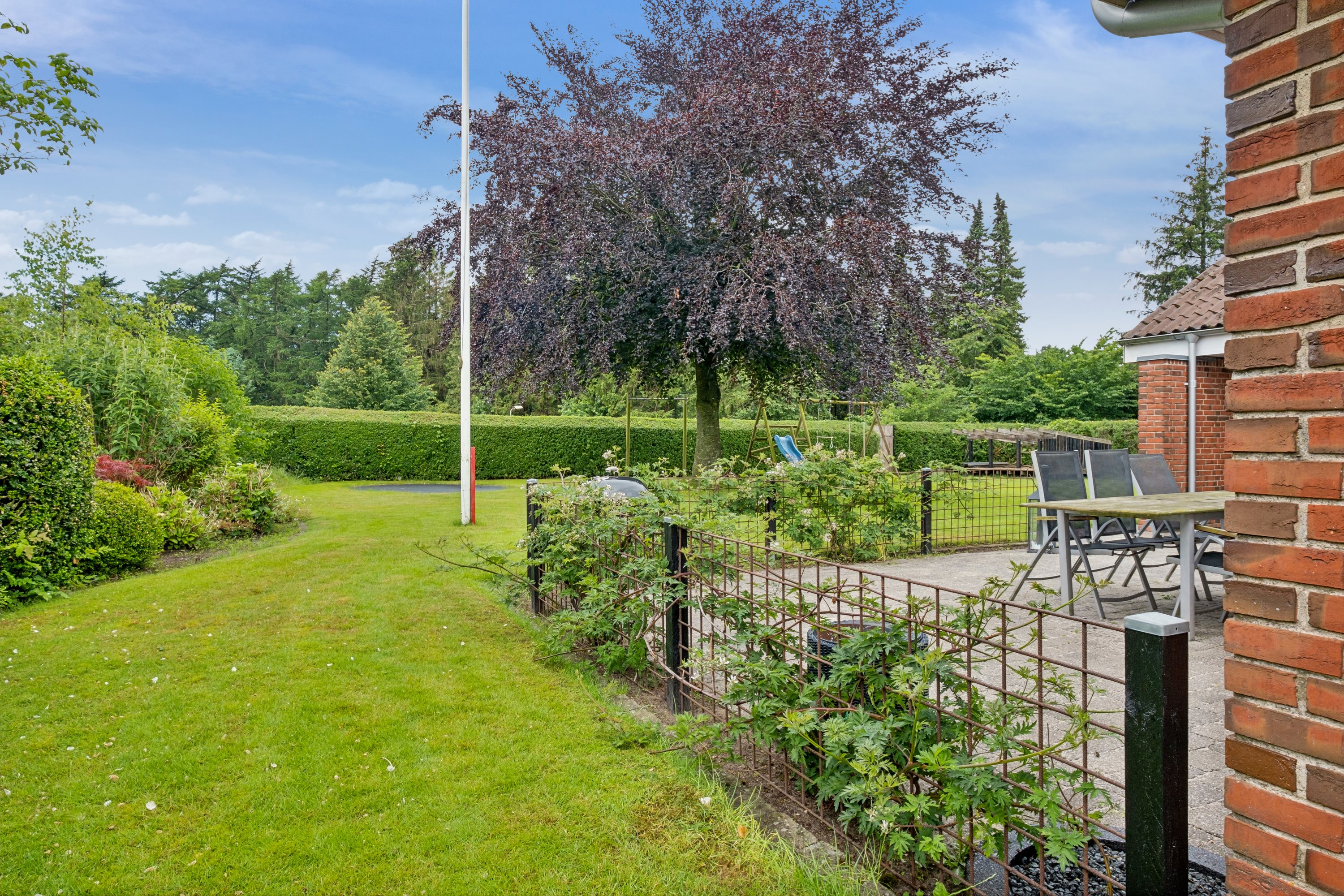 Fremhævet have billede i fuldskærmstilstand. Billede af Fyrrebakken 67, Øster Hornum, 9530 Støvring