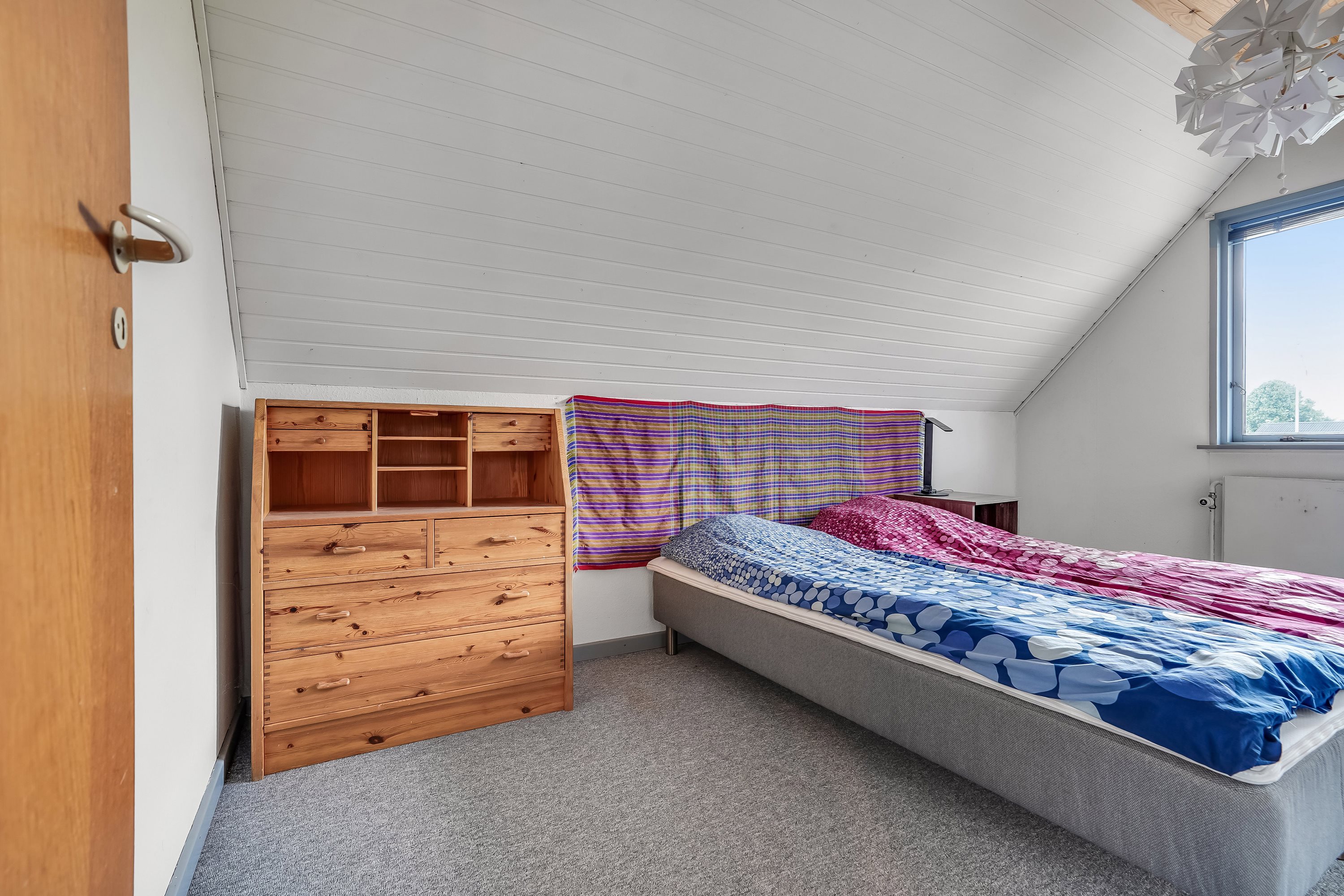 Fremhævet værelse billede i fuldskærmstilstand. Billede af Stentevangen 9, Korup, 5210 Odense NV