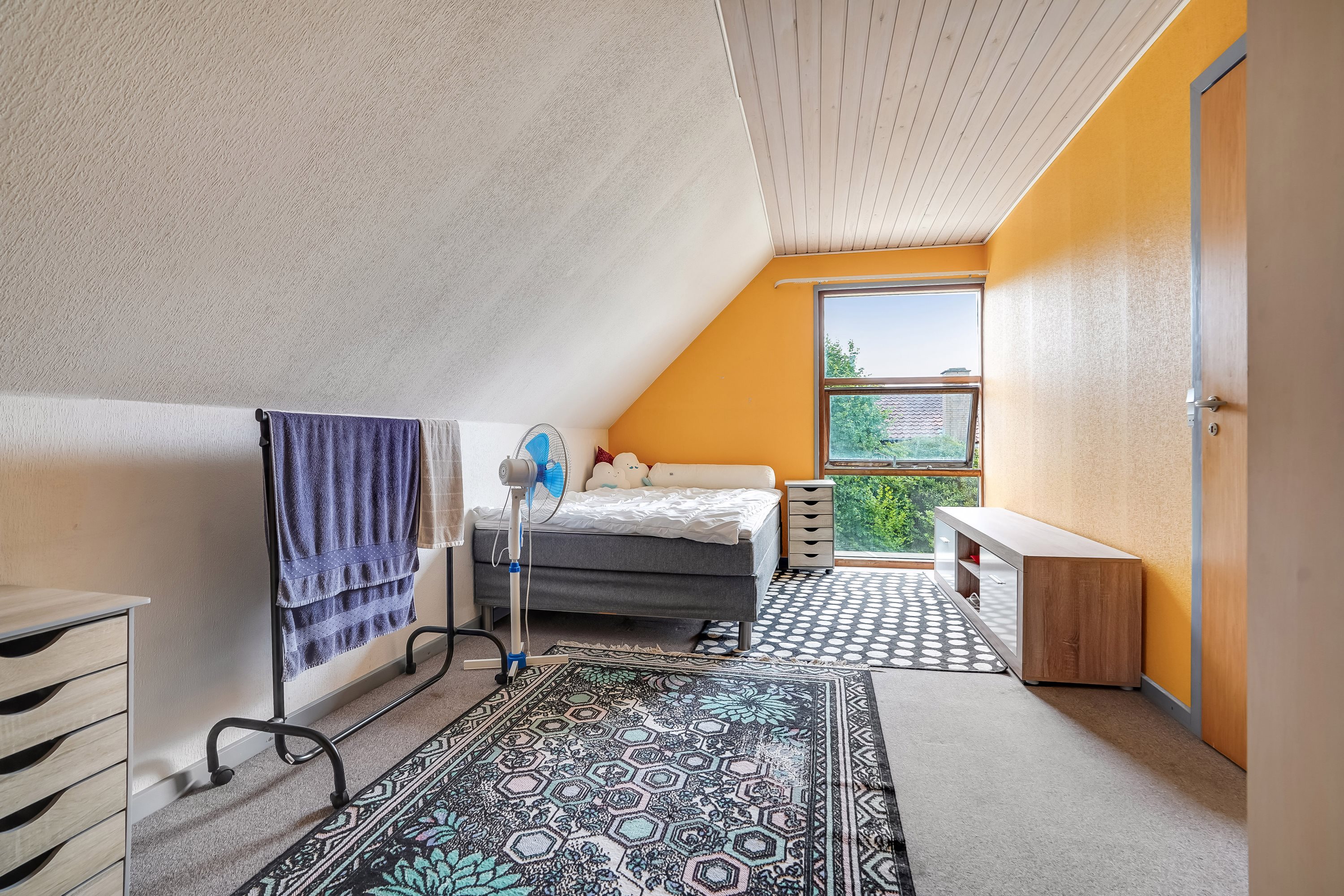 Fremhævet værelse billede i fuldskærmstilstand. Billede af Stentevangen 9, Korup, 5210 Odense NV