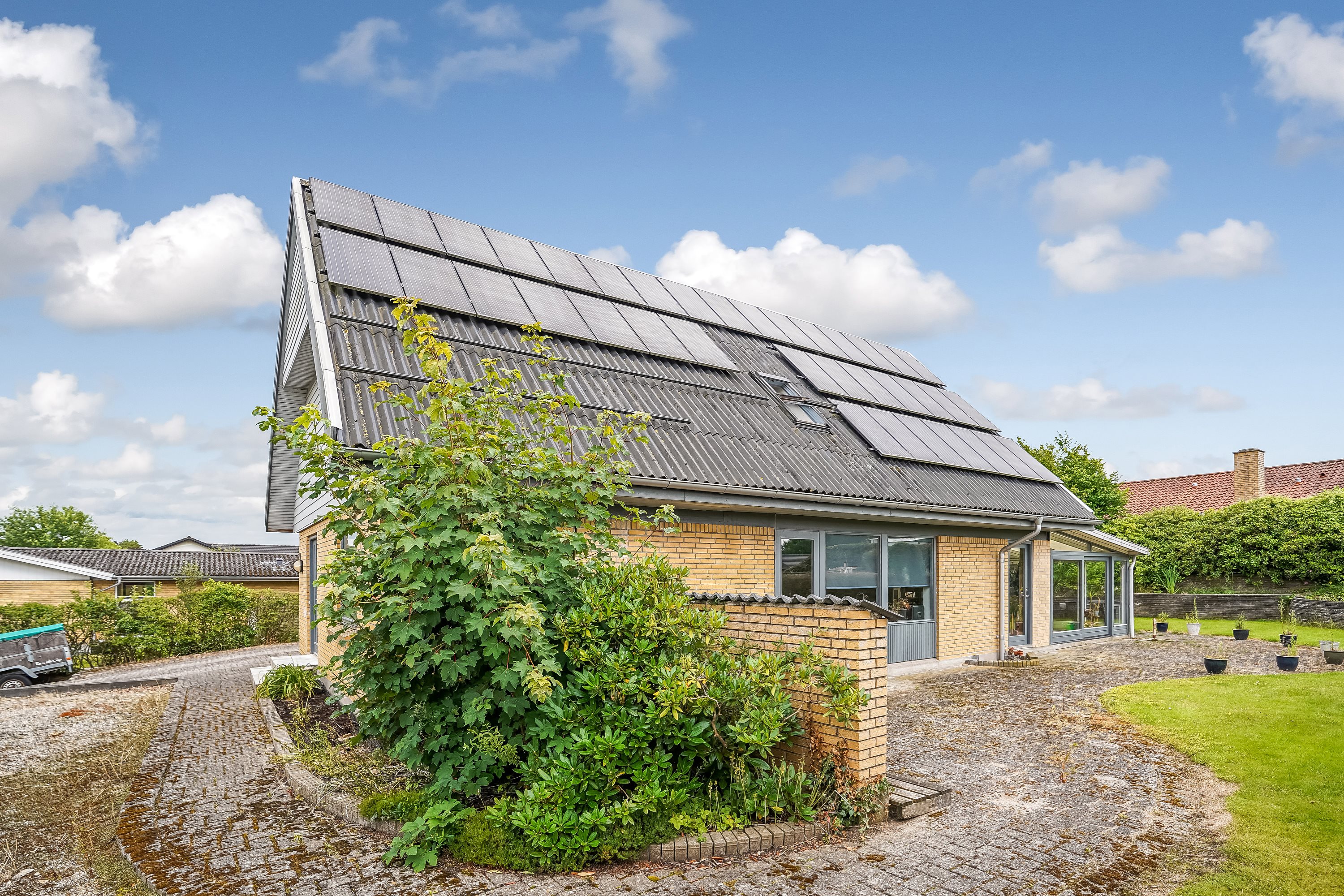 Fremhævet ejendommen billede i fuldskærmstilstand. Billede af Stentevangen 9, Korup, 5210 Odense NV