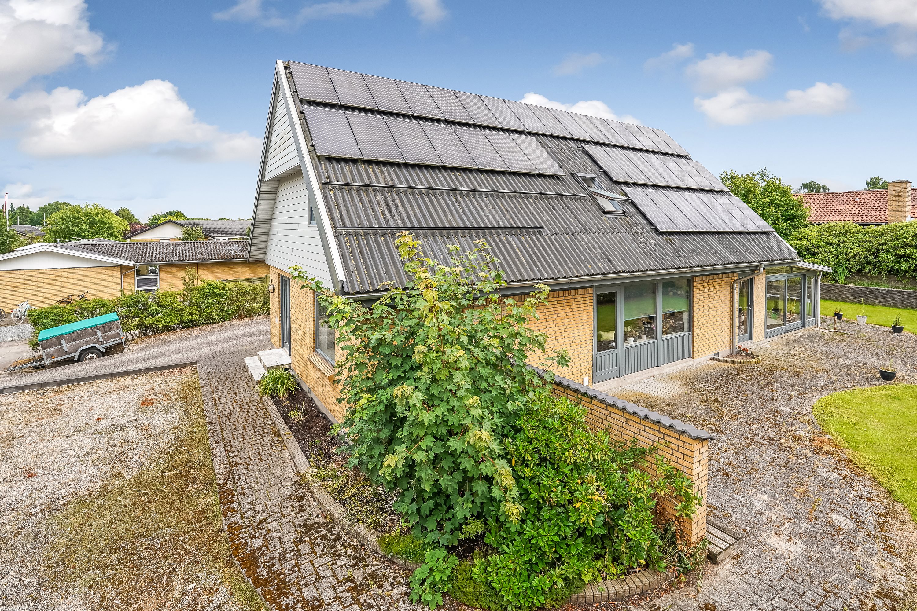 Fremhævet ejendommen billede i fuldskærmstilstand. Billede af Stentevangen 9, Korup, 5210 Odense NV