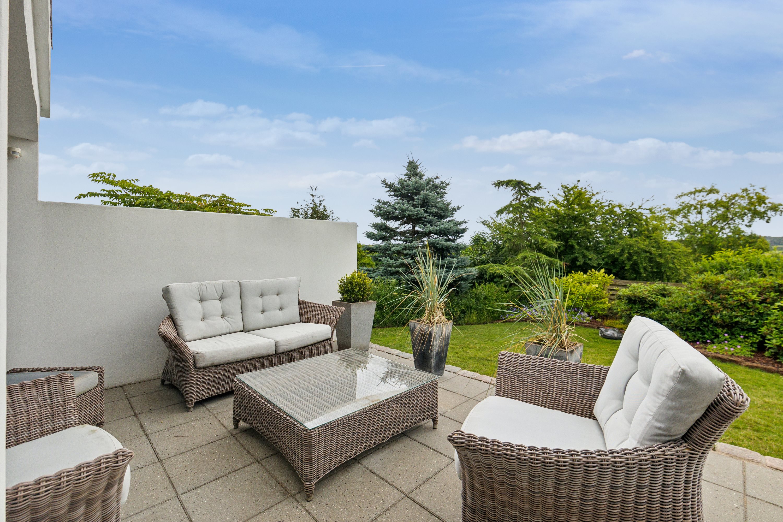 Fremhævet terrasse billede i fuldskærmstilstand. Billede af Granvænget 11, 8920 Randers NV