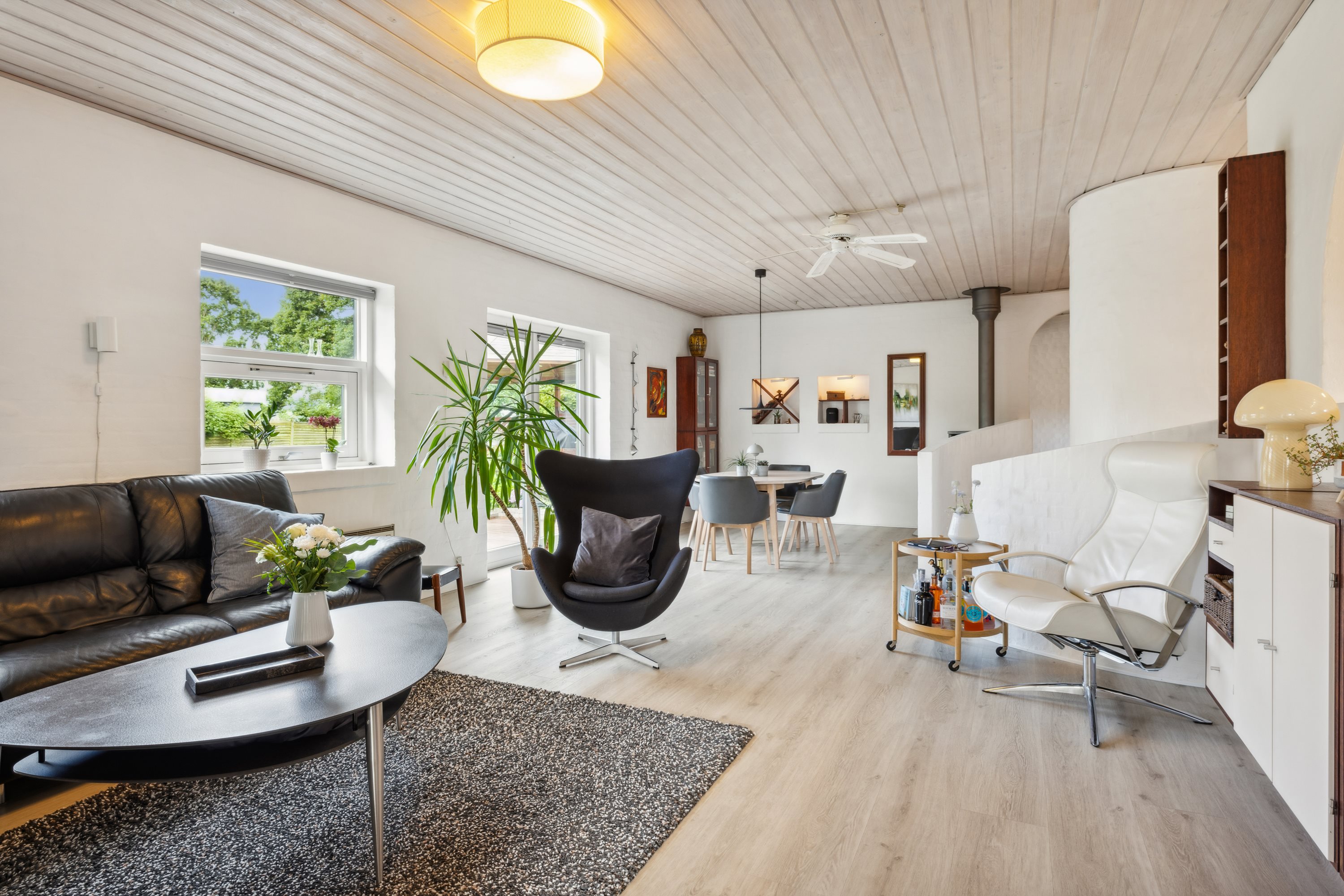 Fremhævet stue billede i fuldskærmstilstand. Billede af Gyvelskrænten 2, 8961 Allingåbro