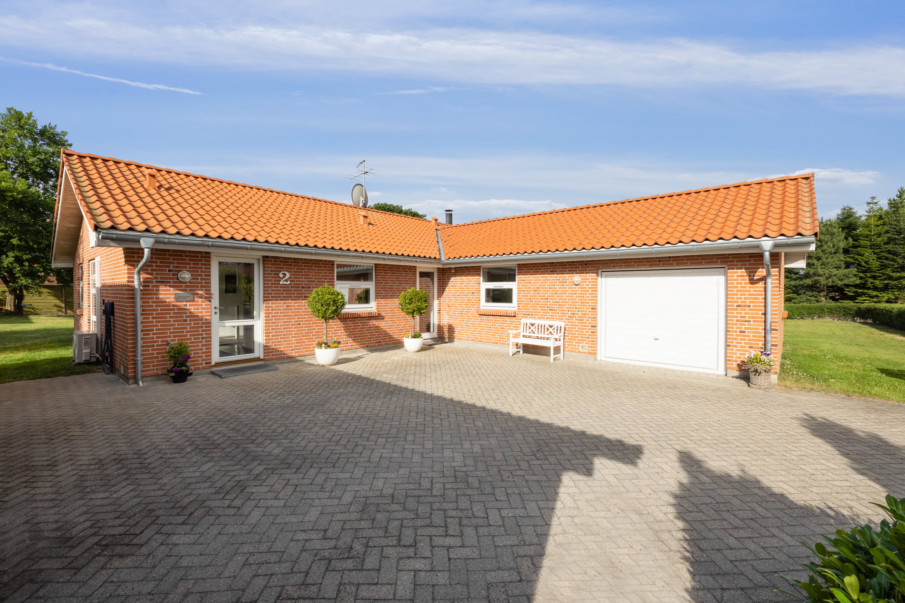 Miniaturebillede 2: ejendom 1. Billede af Gyvelskrænten 2, 8961 Allingåbro