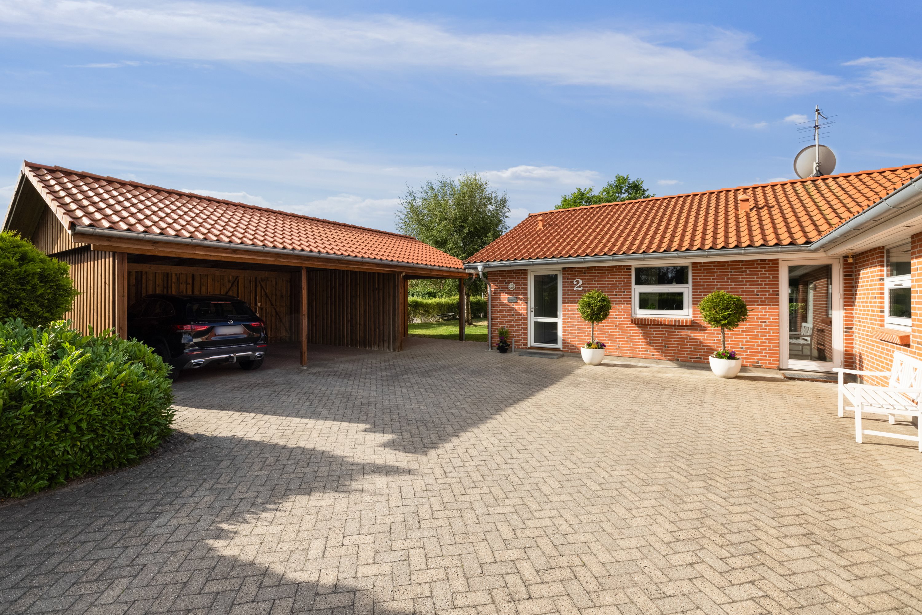 Fremhævet ejendom 1 billede i fuldskærmstilstand. Billede af Gyvelskrænten 2, 8961 Allingåbro