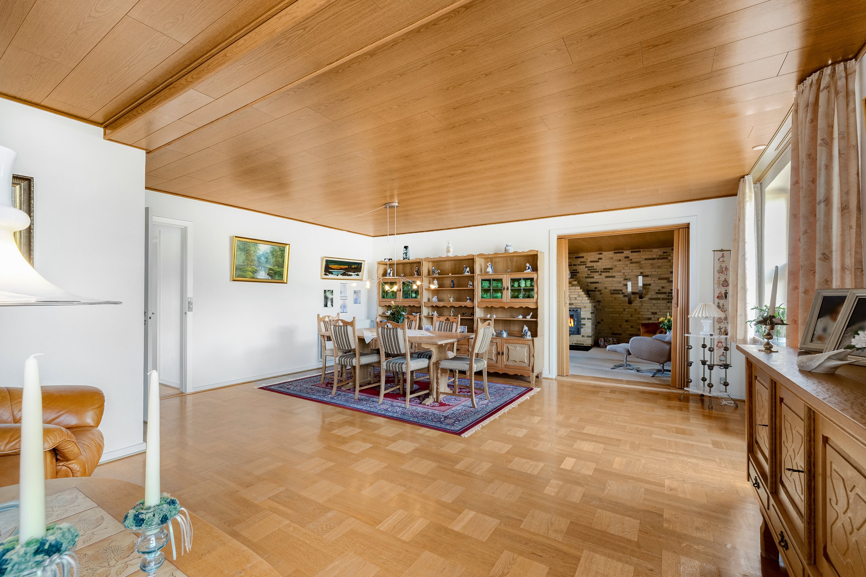 Fremhævet stue billede i fuldskærmstilstand. Billede af Rugvænget 25, Mejlby, 8981 Spentrup