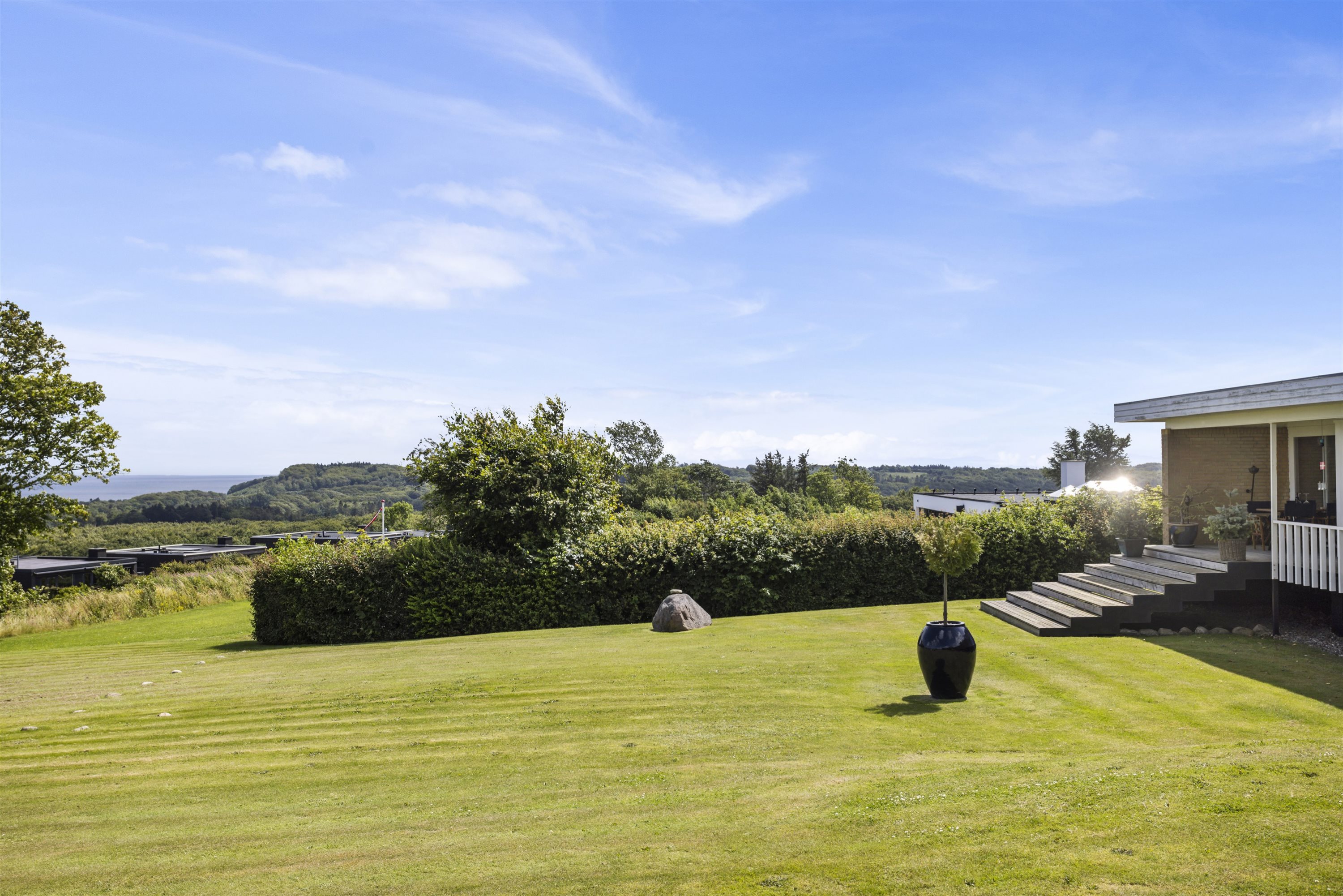 Fremhævet have billede i fuldskærmstilstand. Billede af Tronderupvej 34, Kilden, 9900 Frederikshavn