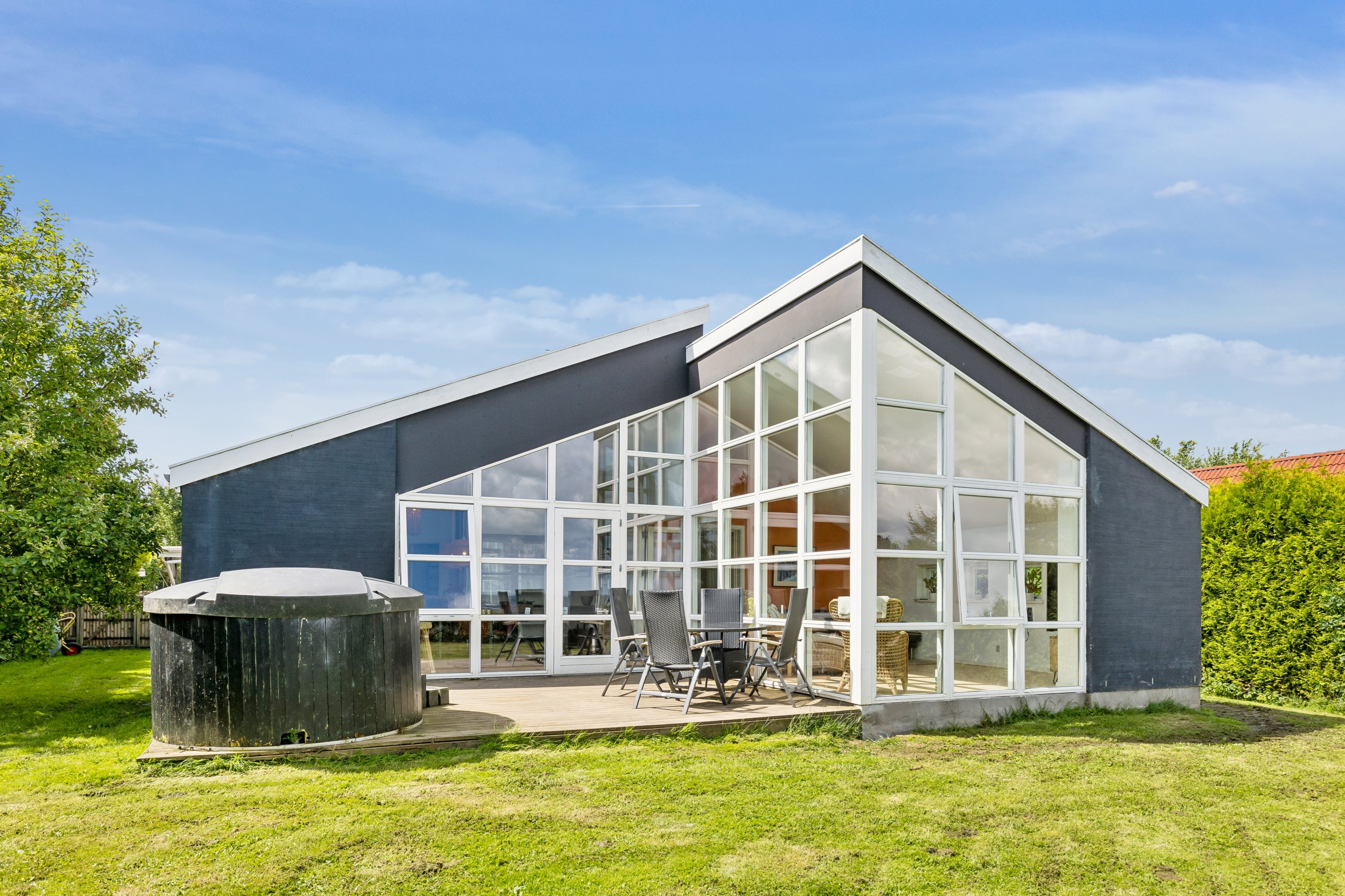 Fremhævet ejendom 1 billede i fuldskærmstilstand. Billede af Brinken 191, 4671 Strøby