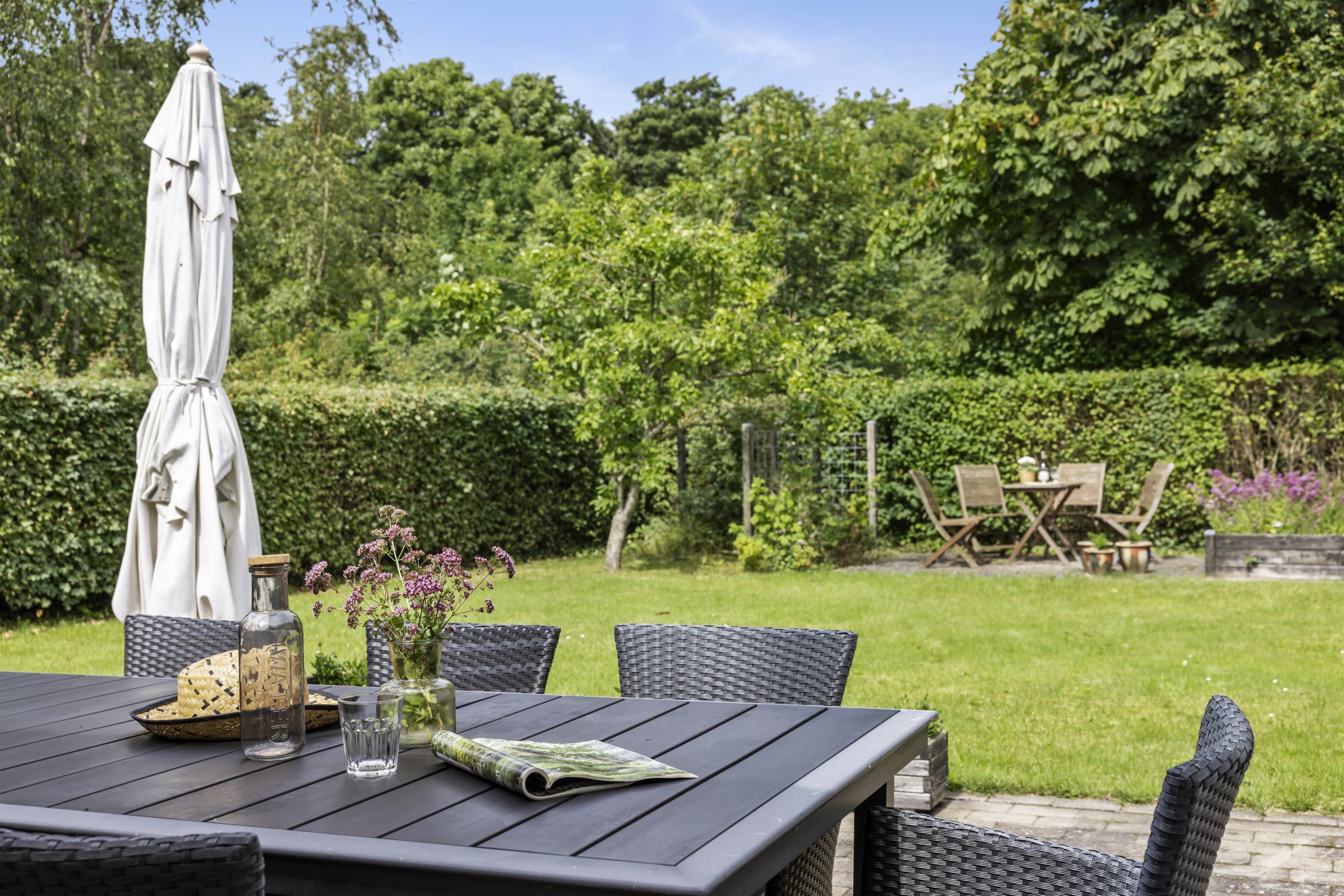 Fremhævet terrasse billede i fuldskærmstilstand. Billede af Åhavevej 24, Voerså, 9300 Sæby