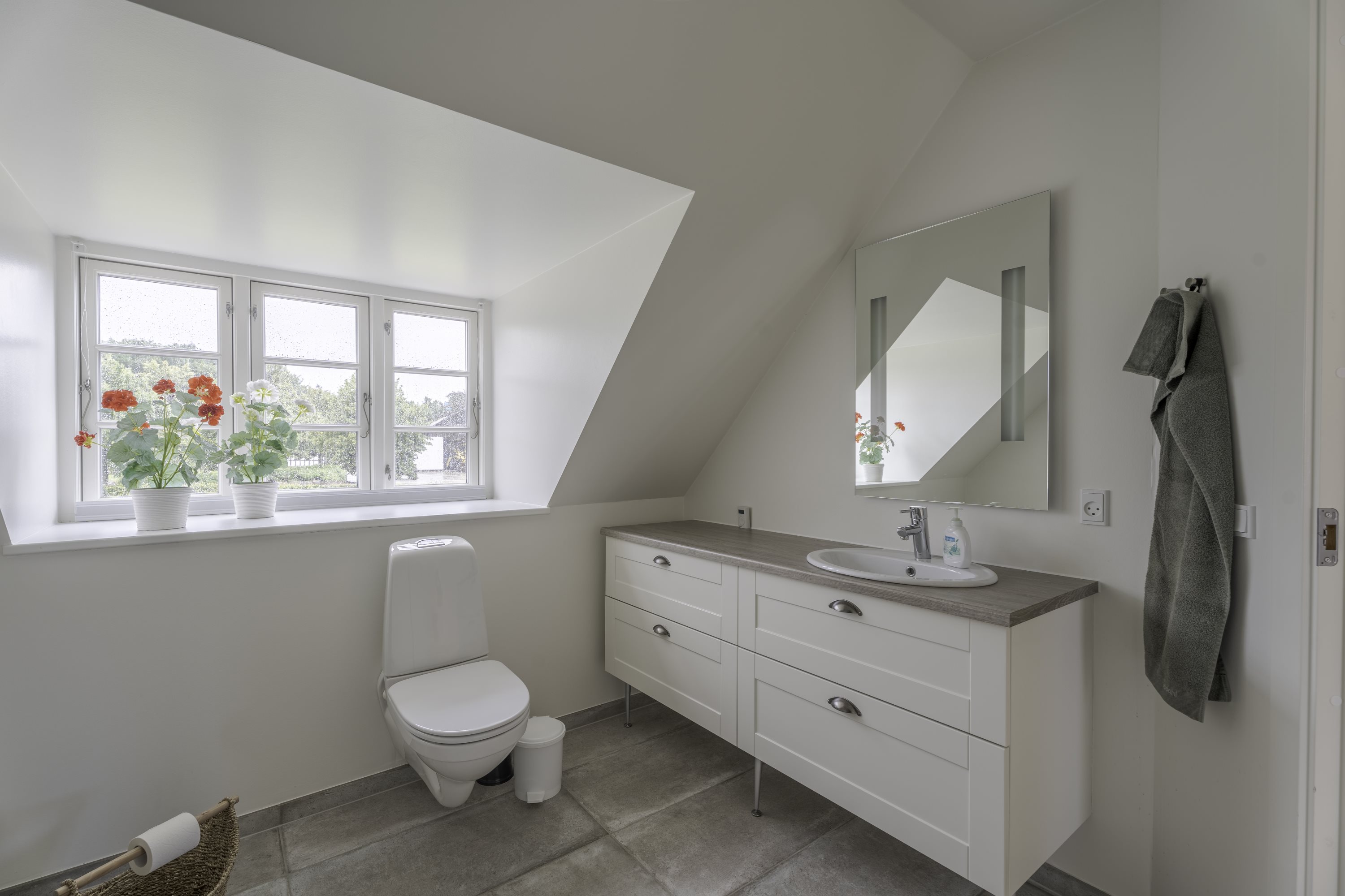 Fremhævet  billede i fuldskærmstilstand. Billede af Skovvangsvej 12, Barløse, 5610 Assens