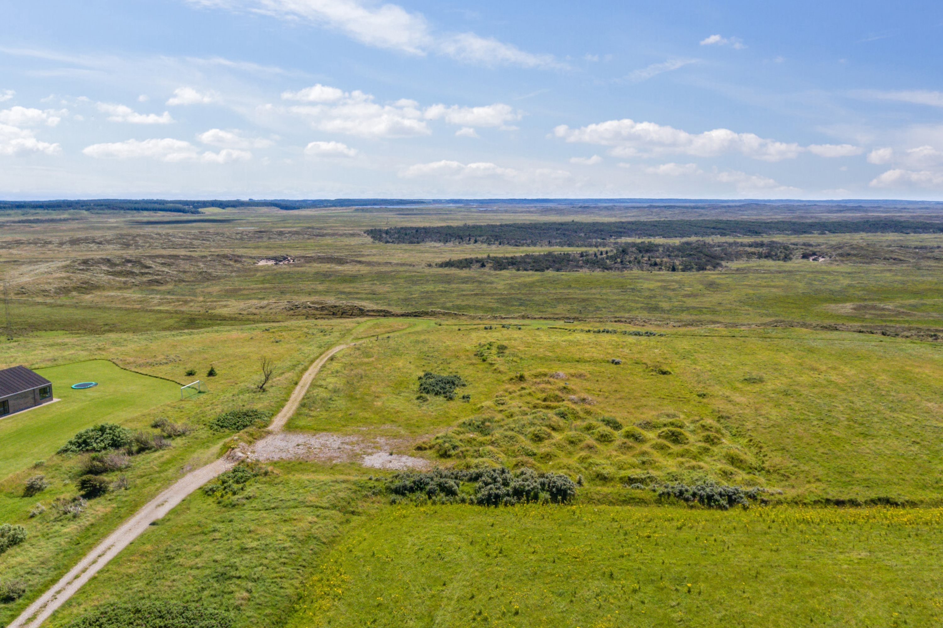 Miniaturebillede 2: luftfoto. Billede af Brunbjerg Skrænt 27, Nytorp, 7730 Hanstholm