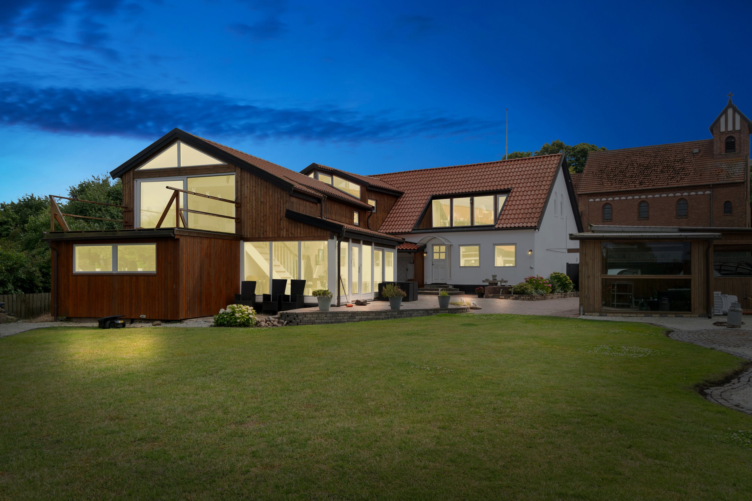 Fremhævet set fra haven billede i fuldskærmstilstand. Billede af Oddenvej 148, Lumsås, 4500 Nykøbing Sj