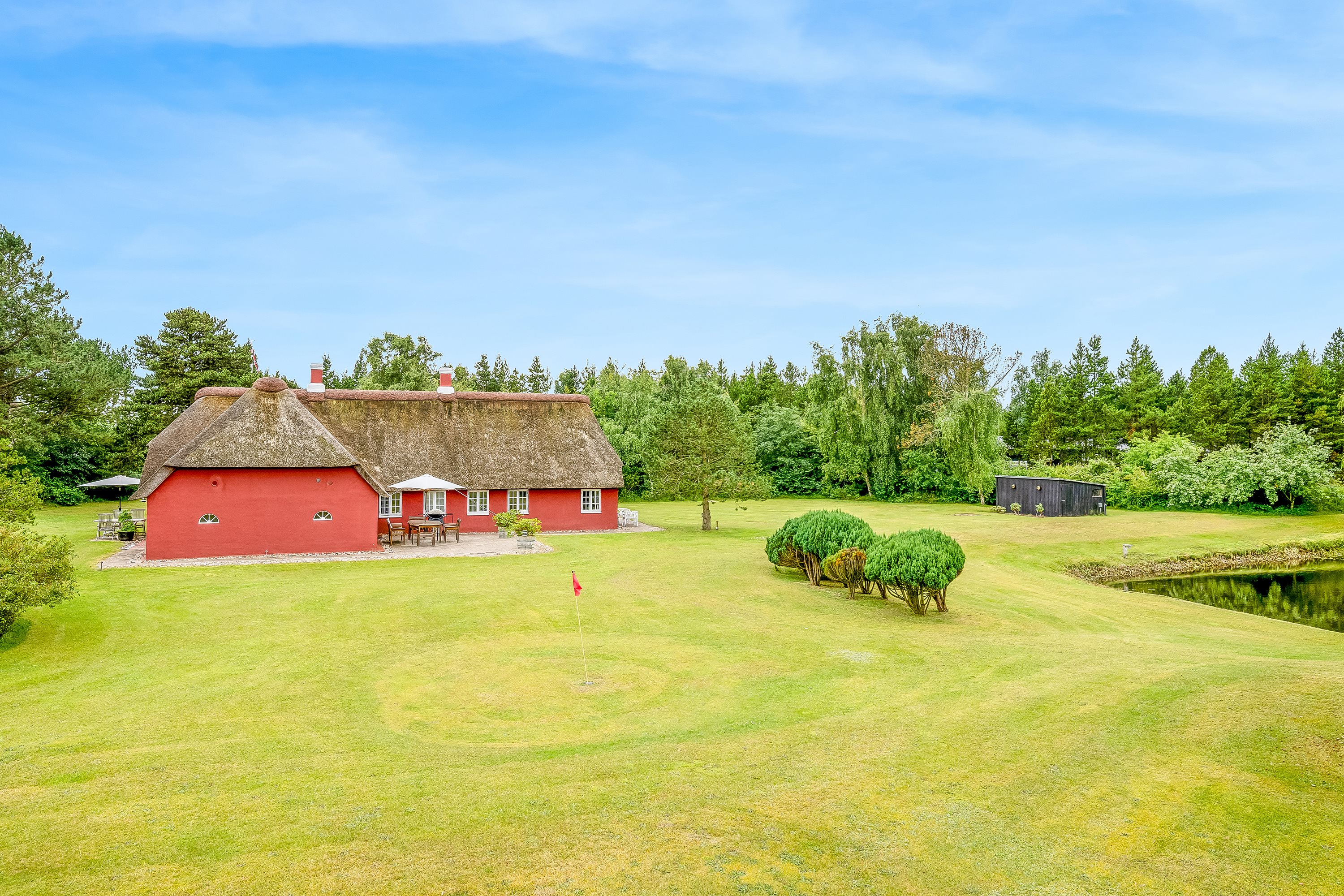 Fremhævet udendørs billede i fuldskærmstilstand. Billede af Gl Skolevej 18, Kongsmark, 6792 Rømø