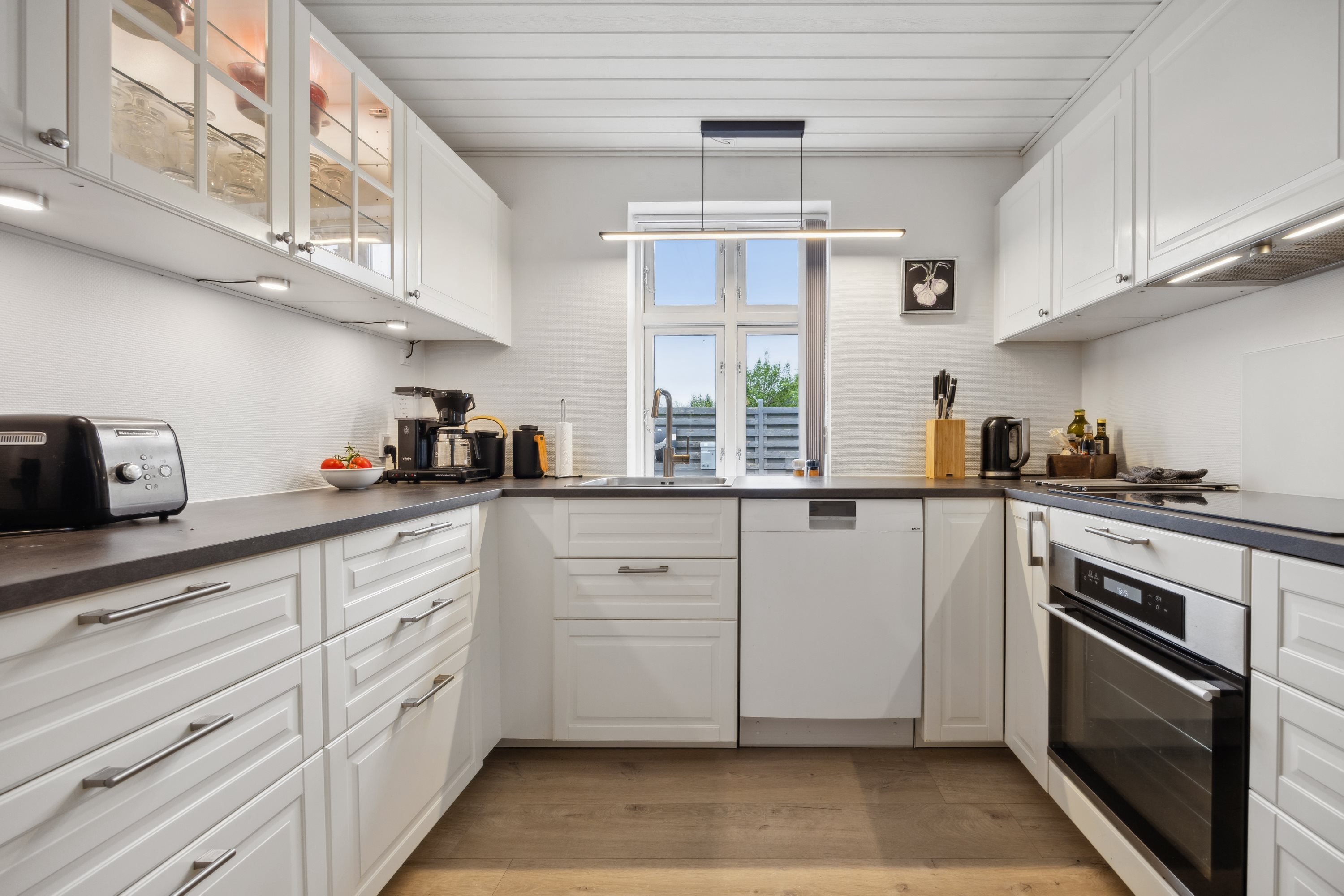 Fremhævet køkken billede i fuldskærmstilstand. Billede af Gugvej 203A, Gug, 9210 Aalborg SØ