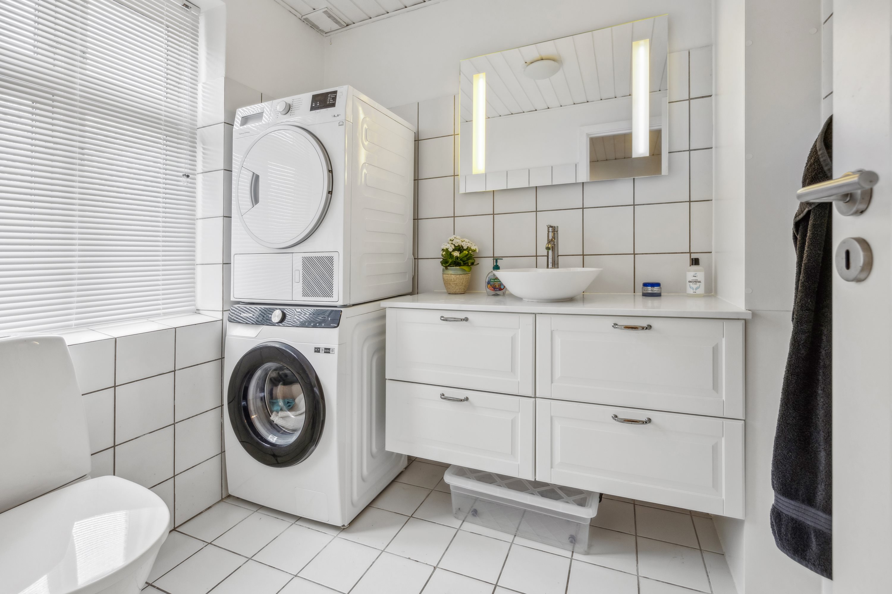 Fremhævet badeværelse billede i fuldskærmstilstand. Billede af Gugvej 203A, Gug, 9210 Aalborg SØ