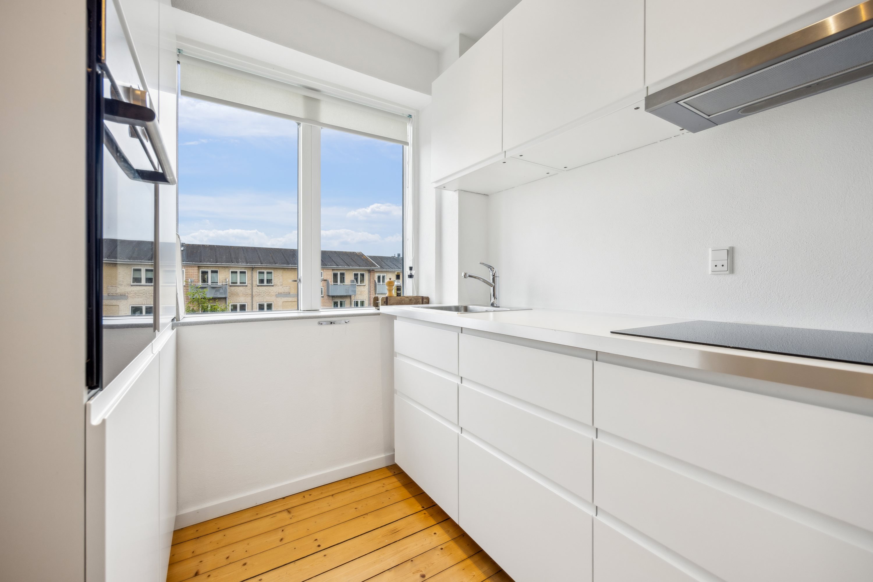 Fremhævet køkken billede i fuldskærmstilstand. Billede af Sønderbro 17, 4. tv., 9000 Aalborg