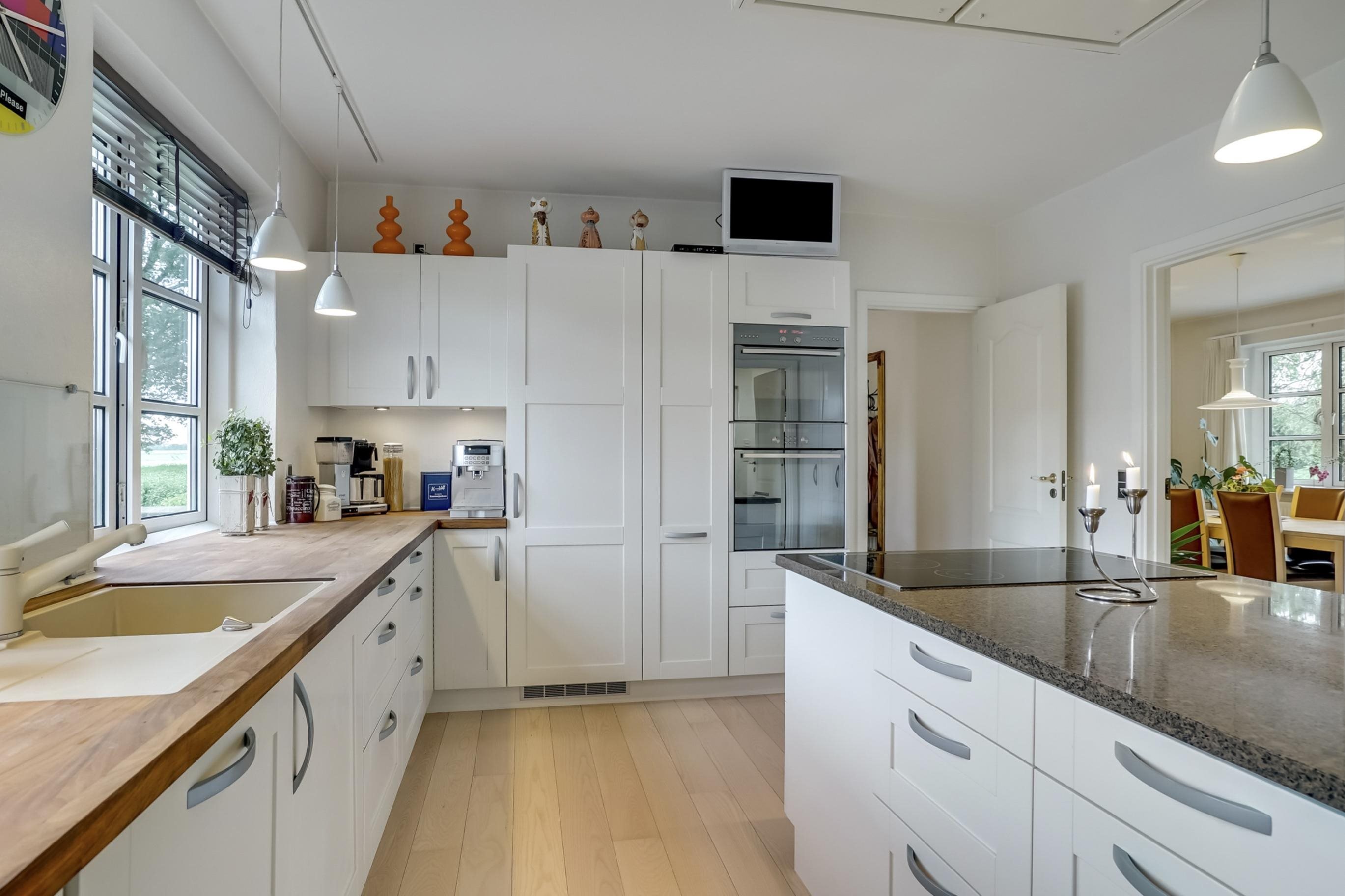 Fremhævet  billede i fuldskærmstilstand. Billede af Koustedvej 34, Asferg, 8990 Fårup