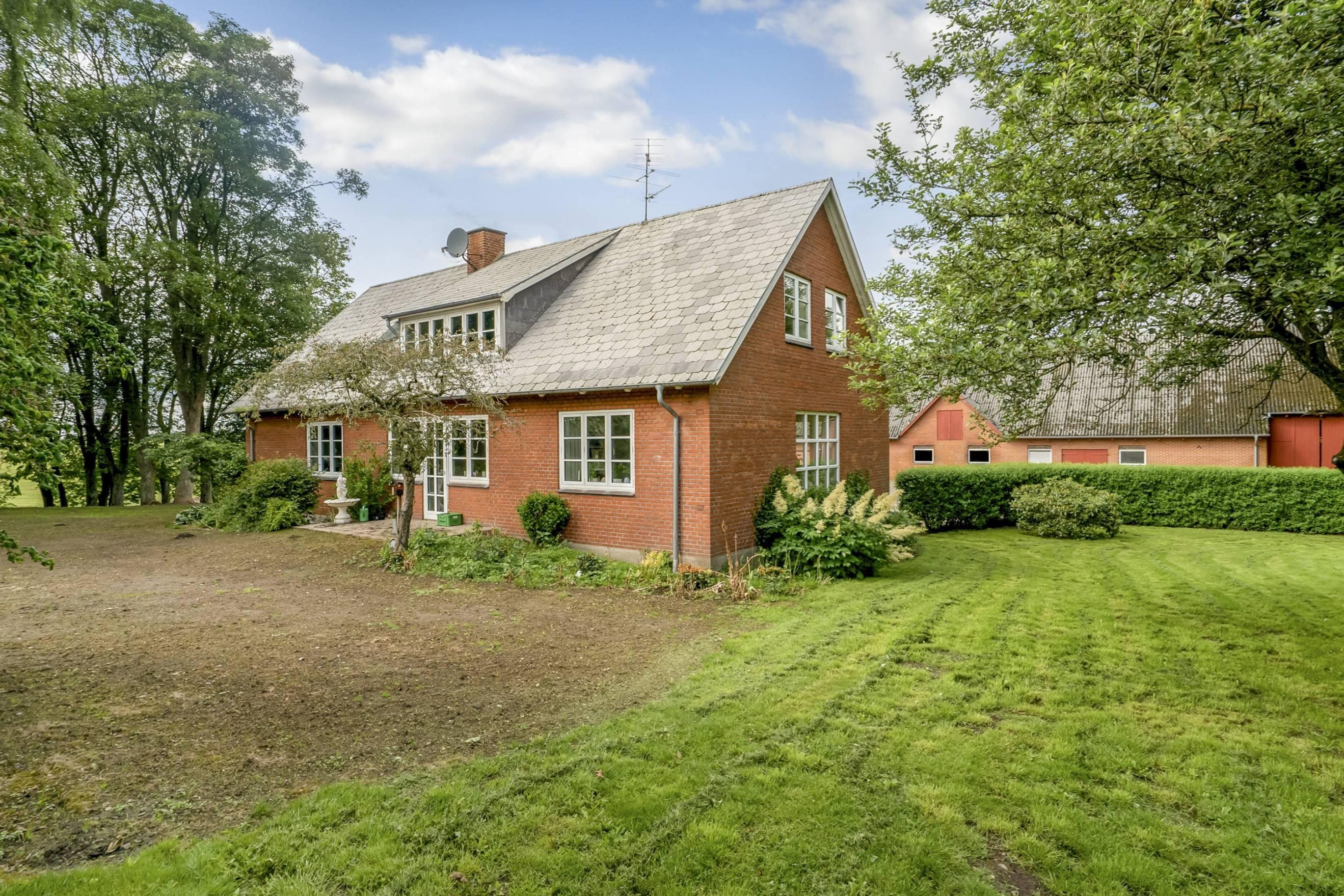 Fremhævet  billede i fuldskærmstilstand. Billede af Koustedvej 34, Asferg, 8990 Fårup