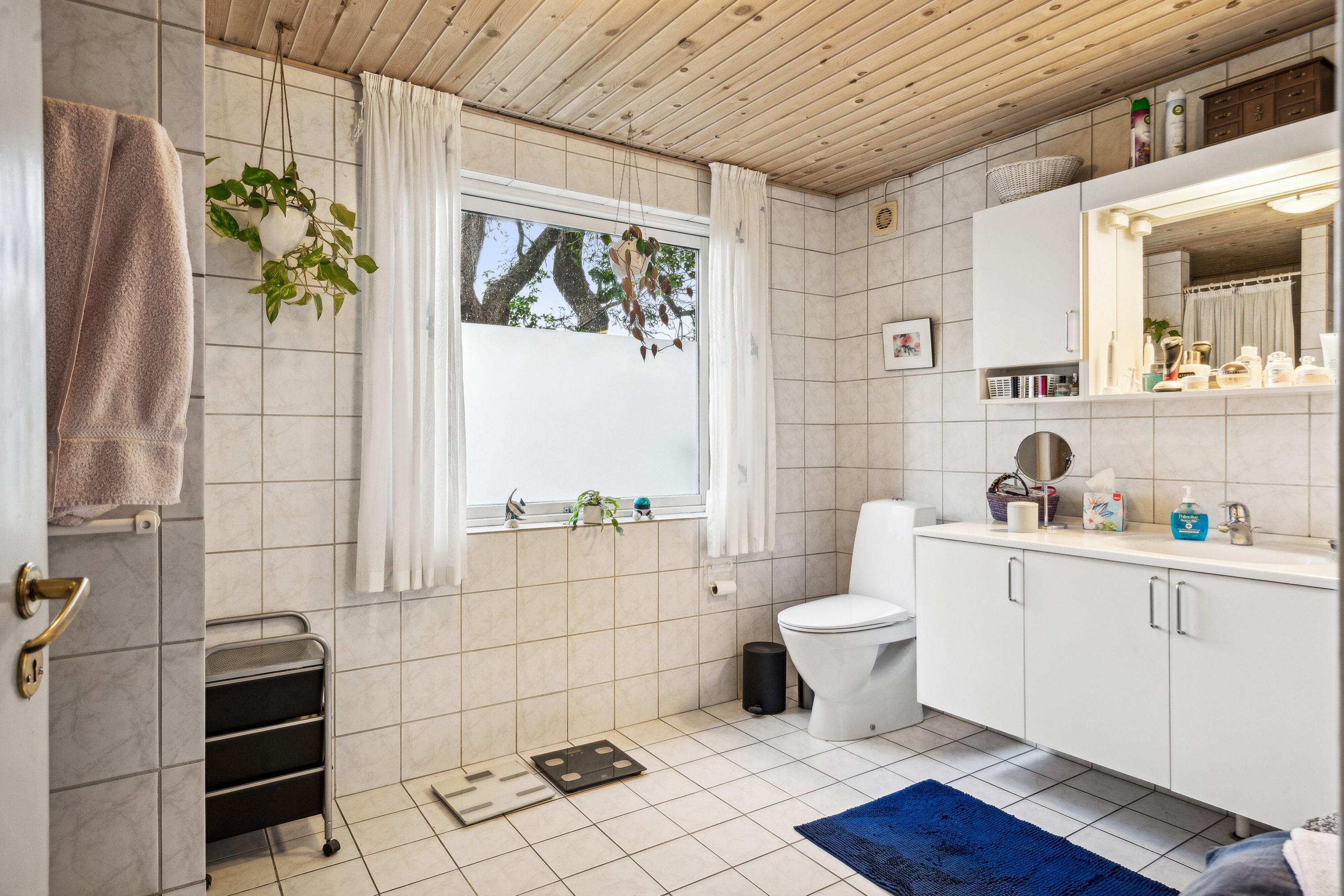 Fremhævet badeværelse billede i fuldskærmstilstand. Billede af Remmerslundvej 14, 8722 Hedensted