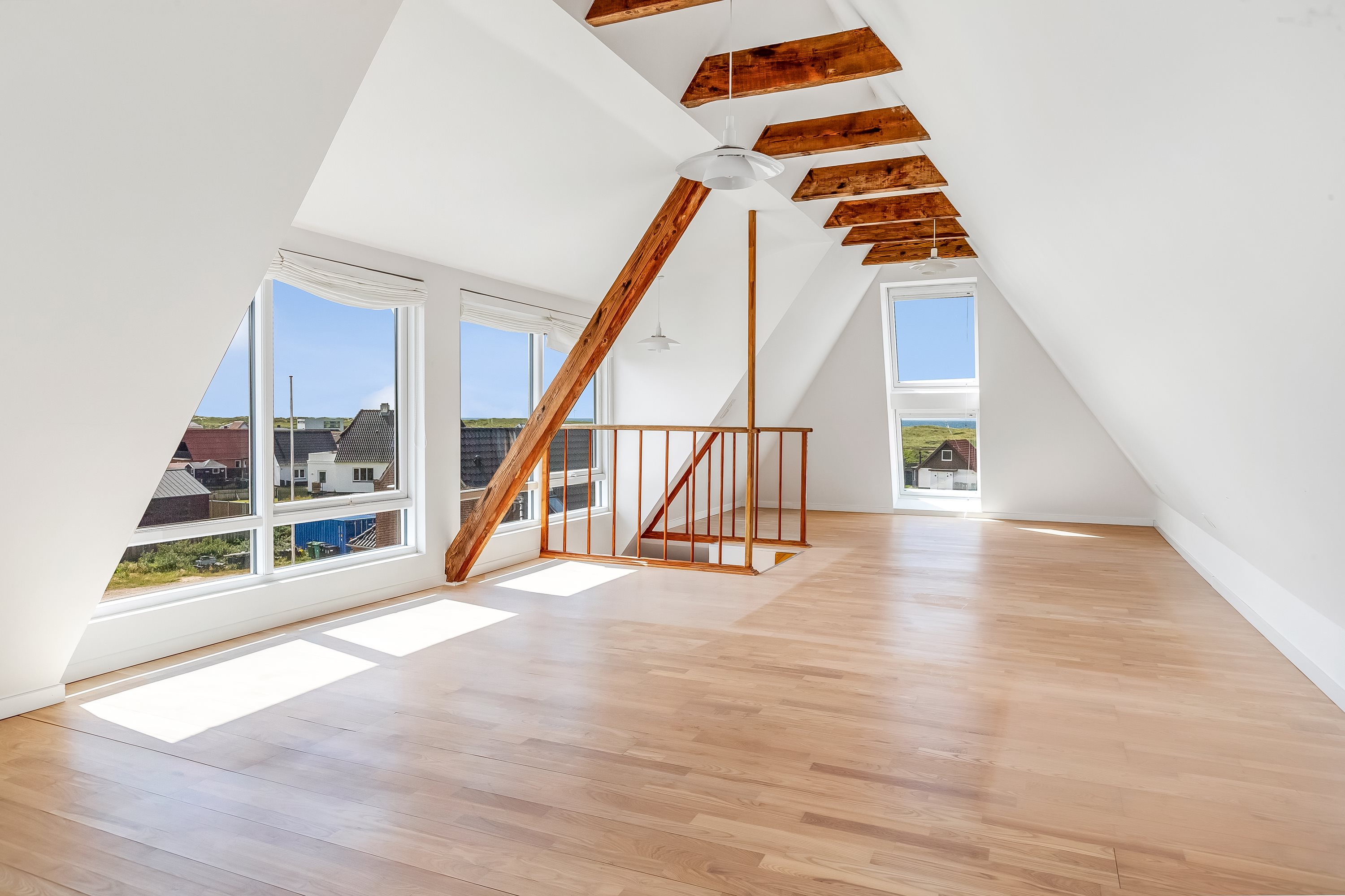 Fremhævet stue billede i fuldskærmstilstand. Billede af Vesterhavsgade 121, 7680 Thyborøn