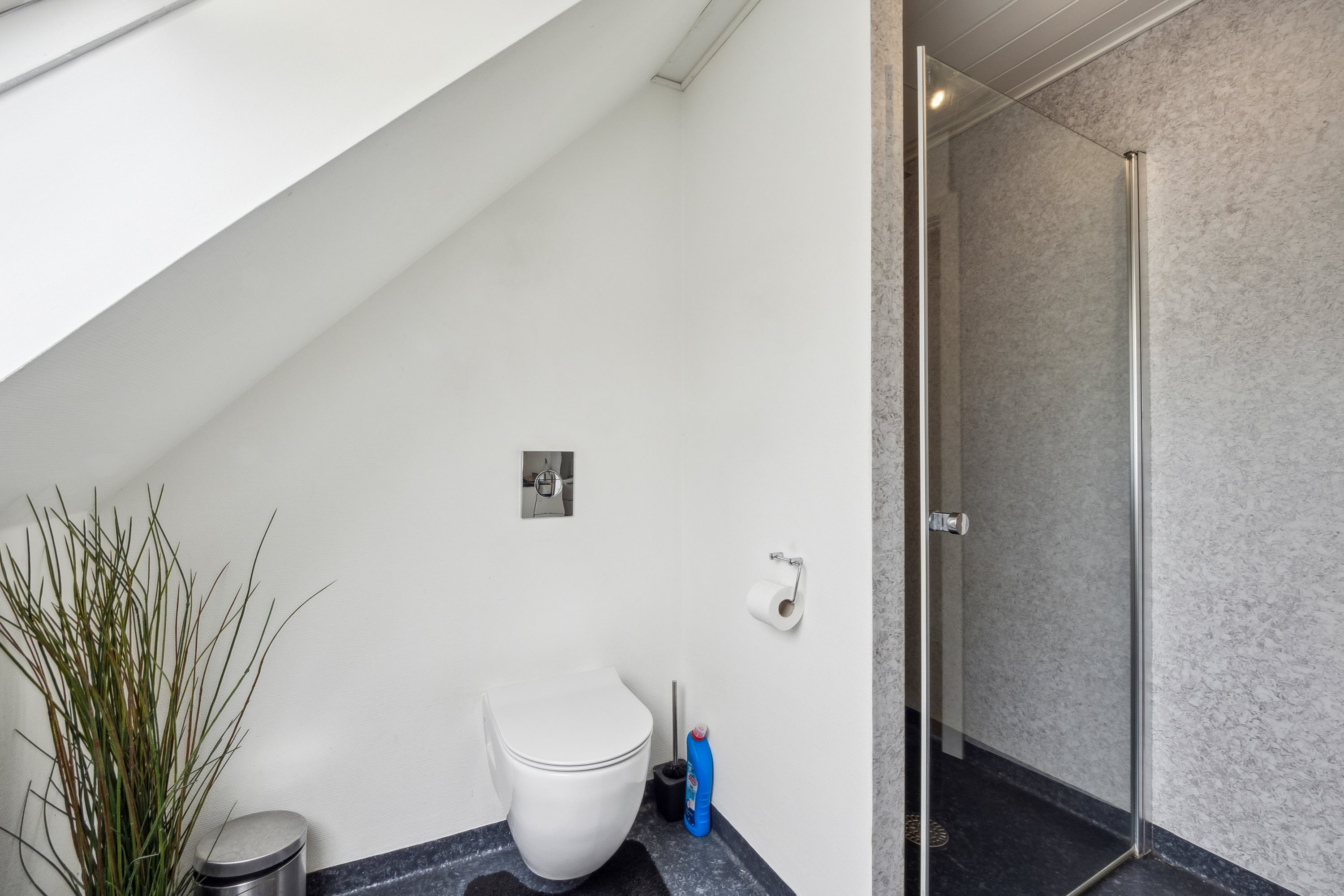 Fremhævet badeværelse billede i fuldskærmstilstand. Billede af Agertoften 12, Vodstrup, 7900 Nykøbing M