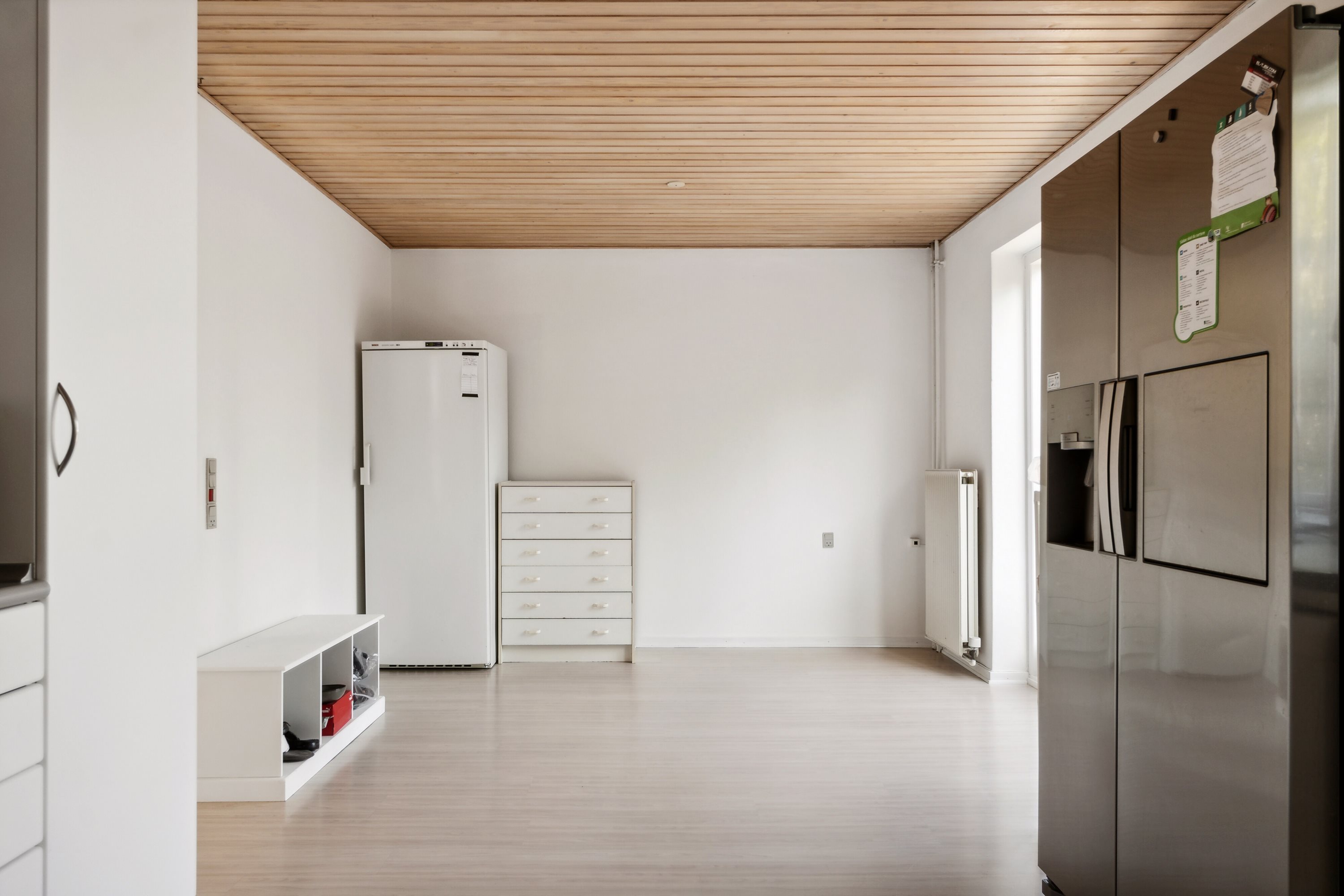 Fremhævet indendørs billede i fuldskærmstilstand. Billede af Skovmærkevej 12, 5220 Odense SØ