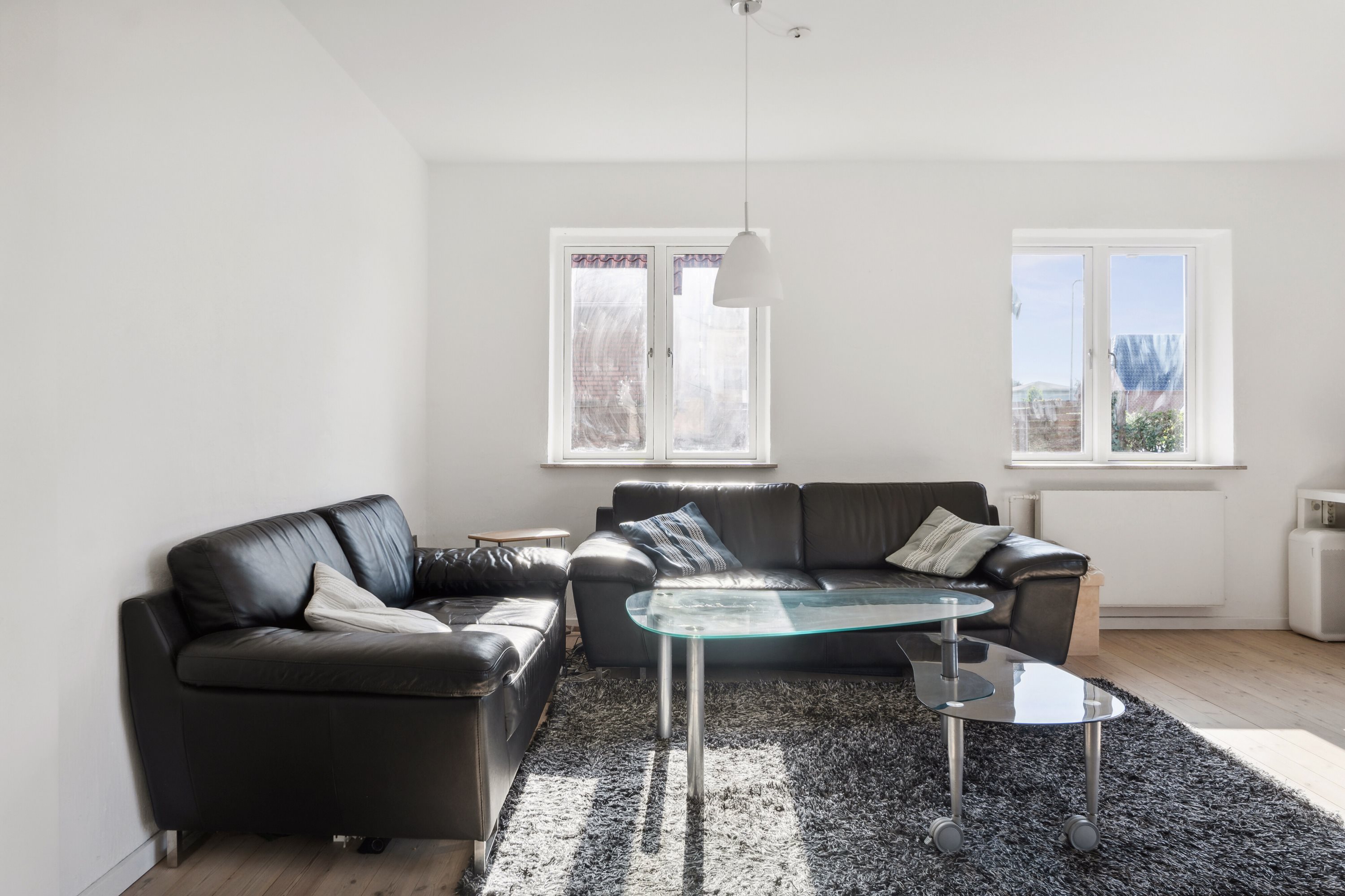 Fremhævet stue billede i fuldskærmstilstand. Billede af Skovmærkevej 12, 5220 Odense SØ