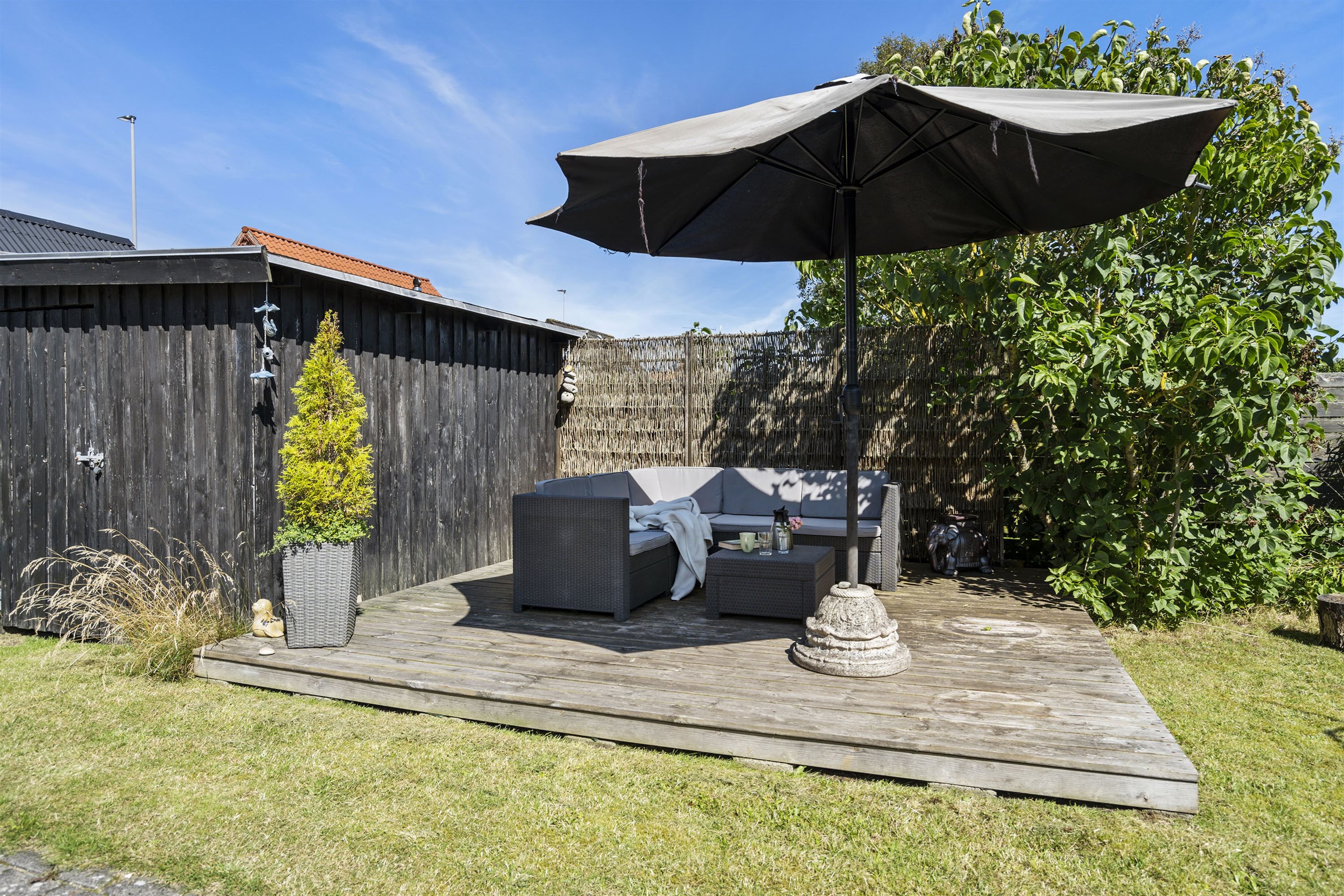 Fremhævet terrasse billede i fuldskærmstilstand. Billede af Gærumvej 13, 9900 Frederikshavn