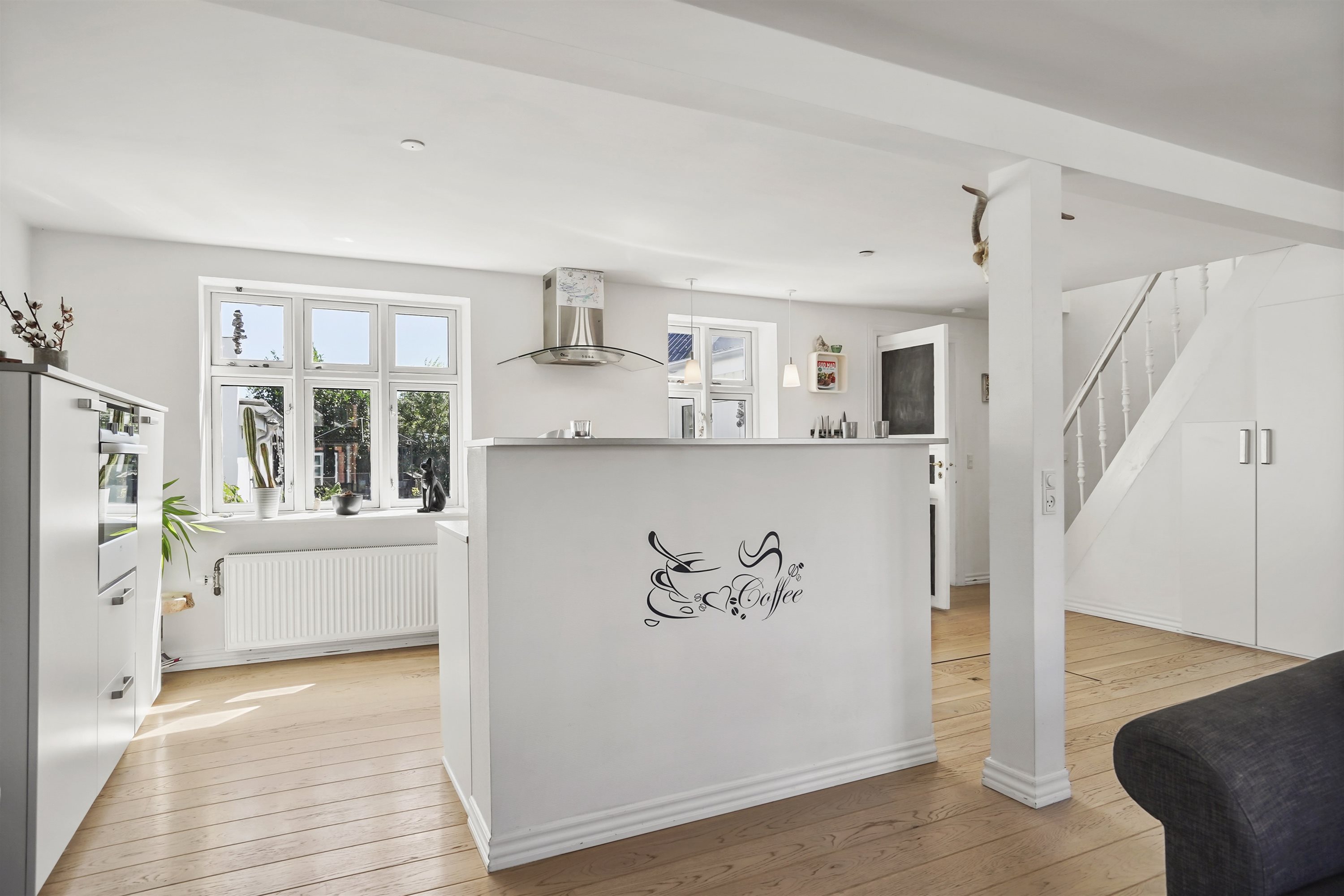 Fremhævet køkken billede i fuldskærmstilstand. Billede af Gærumvej 13, 9900 Frederikshavn